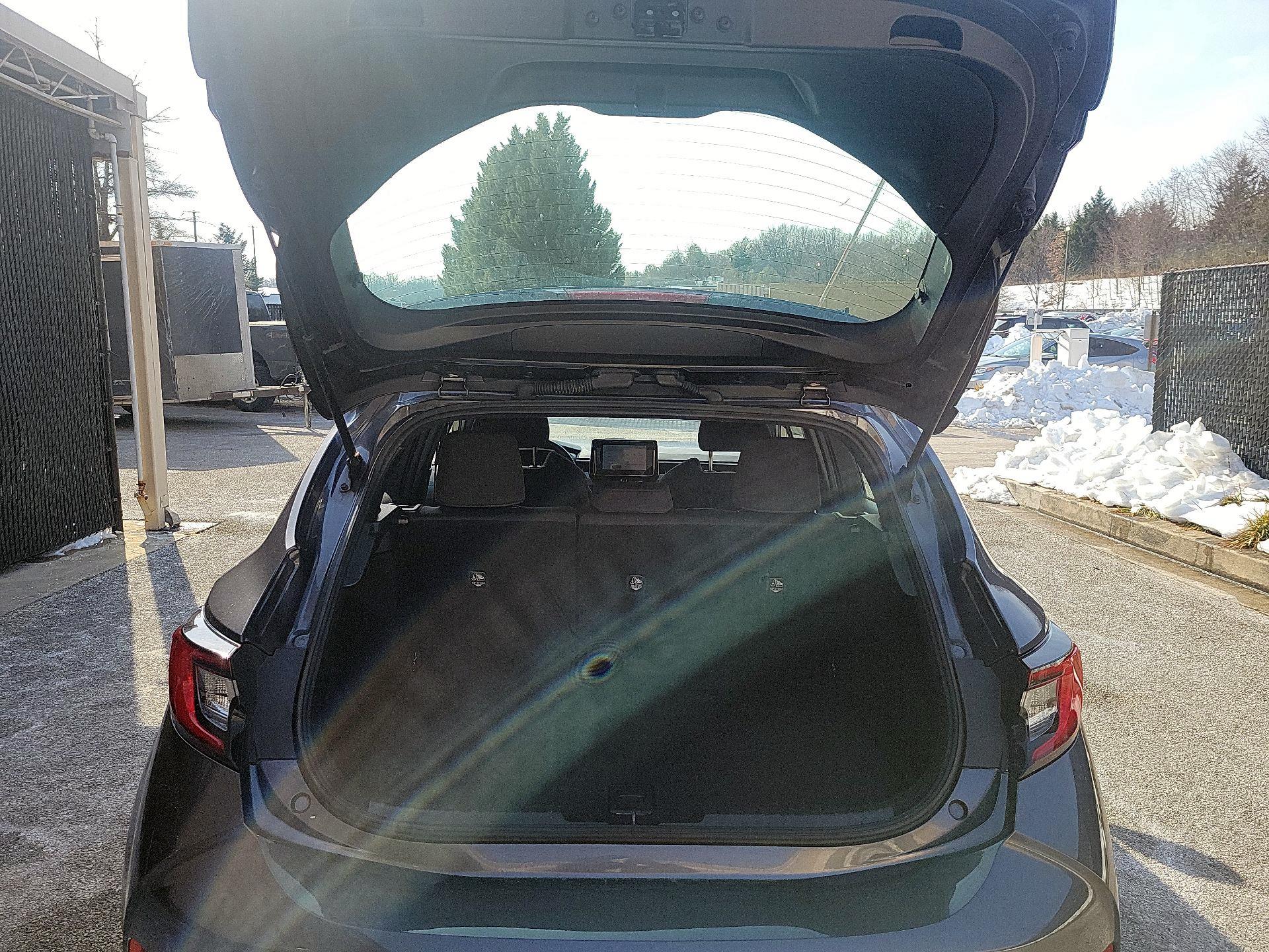 Thumbnail: 2023 Toyota Corolla - 18