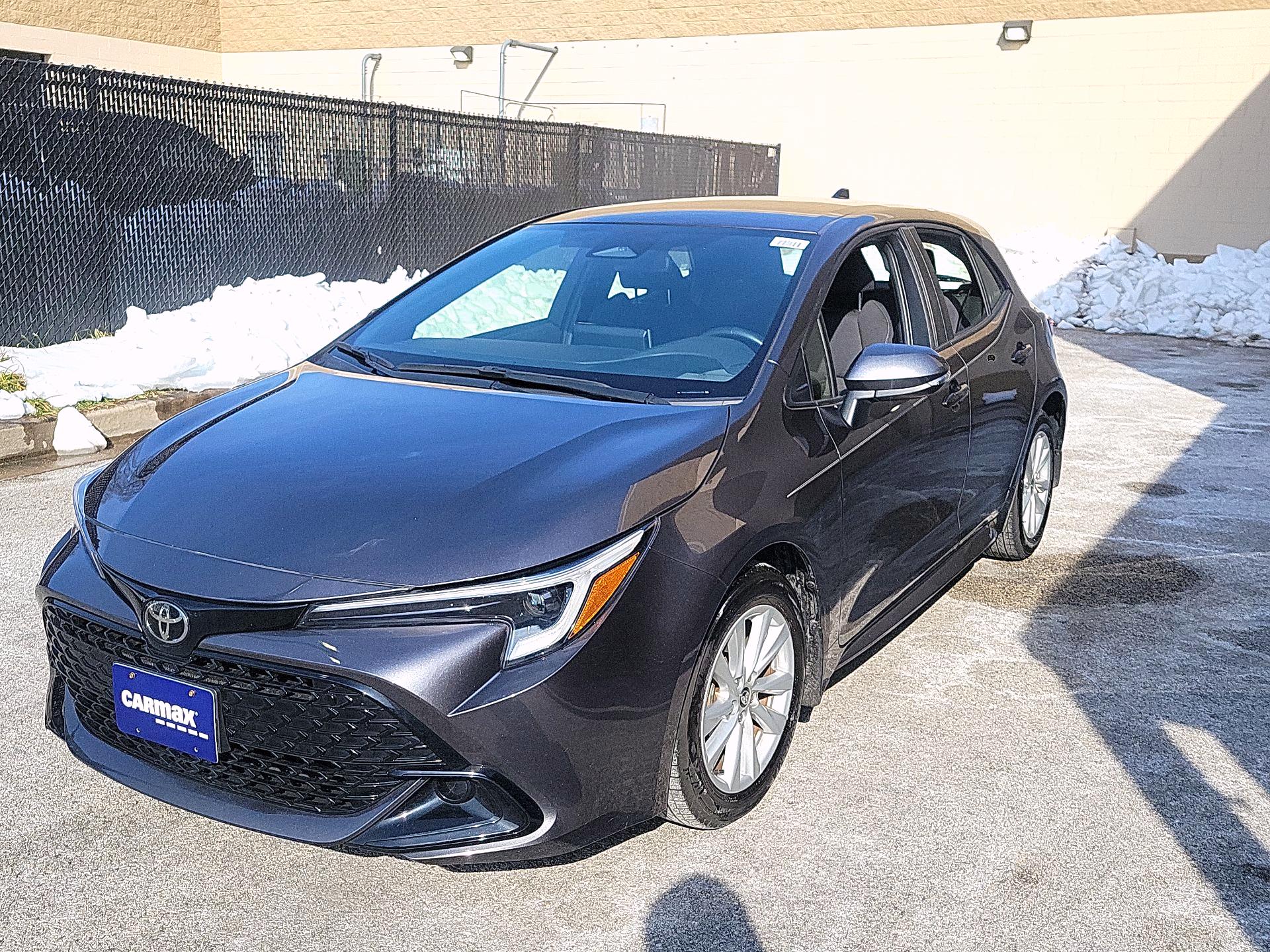 Thumbnail: 2023 Toyota Corolla - 3