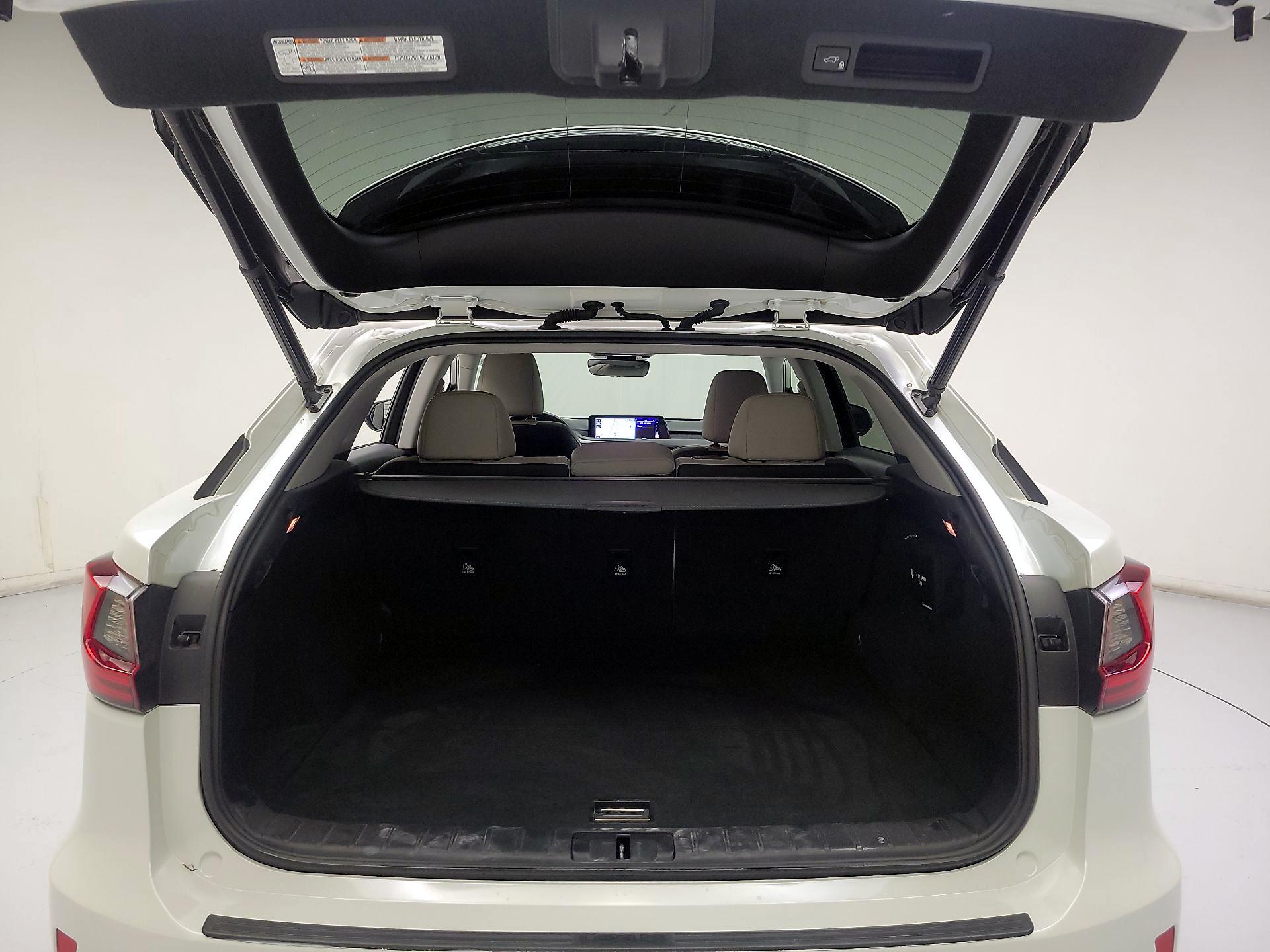 Thumbnail: 2018 Lexus RX - 20