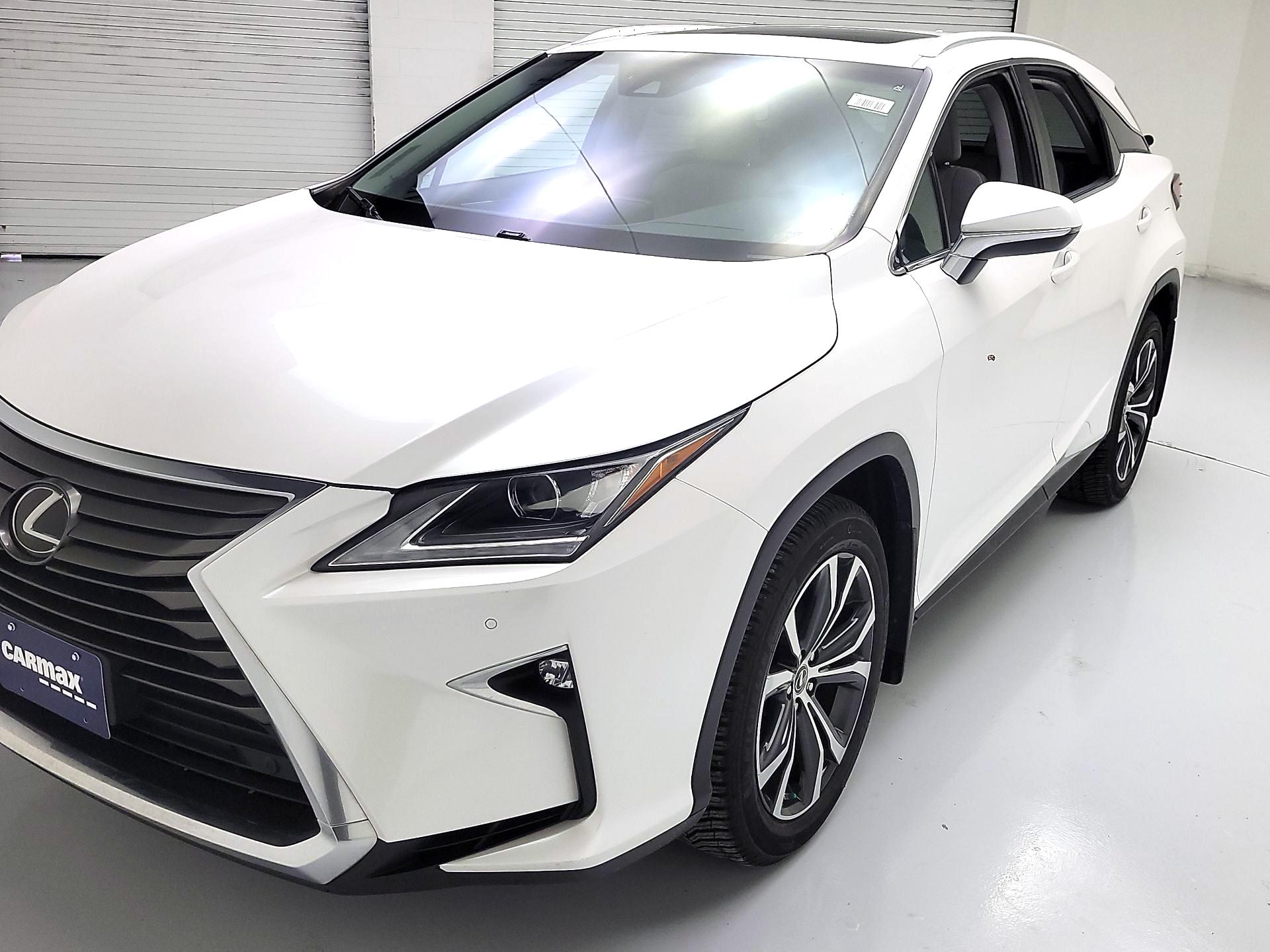 Thumbnail: 2018 Lexus RX - 3
