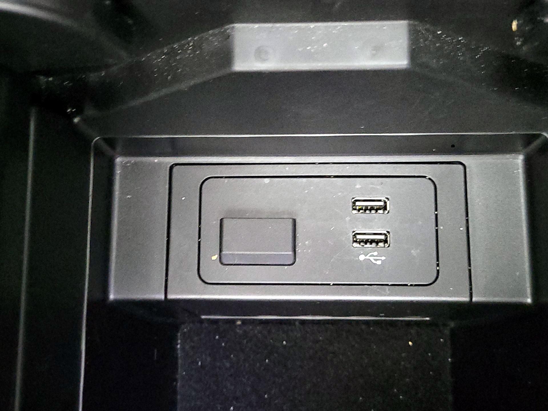 Thumbnail: 2023 Mazda CX-9 - 16