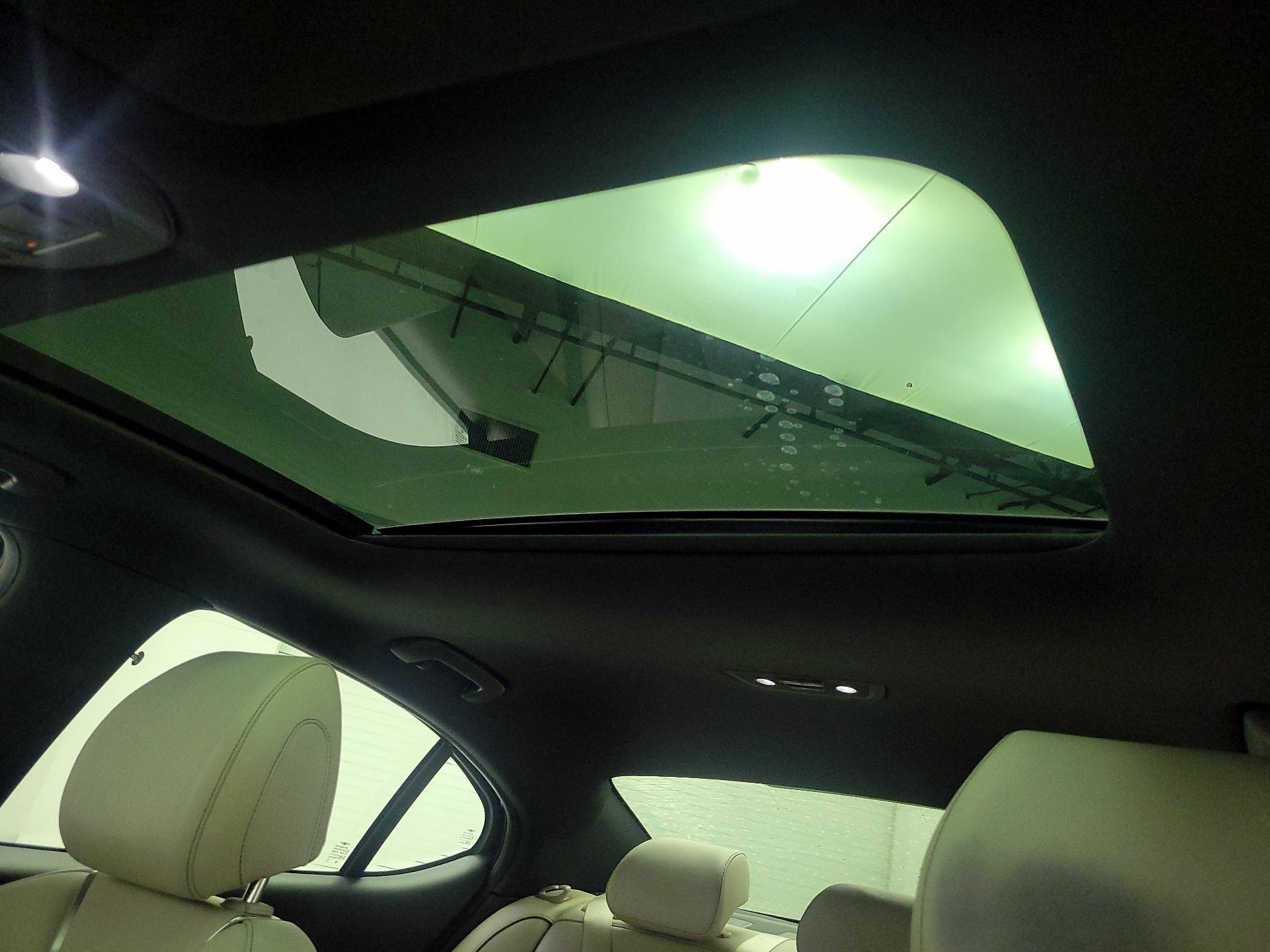 Thumbnail: 2023 Genesis G70 - 18