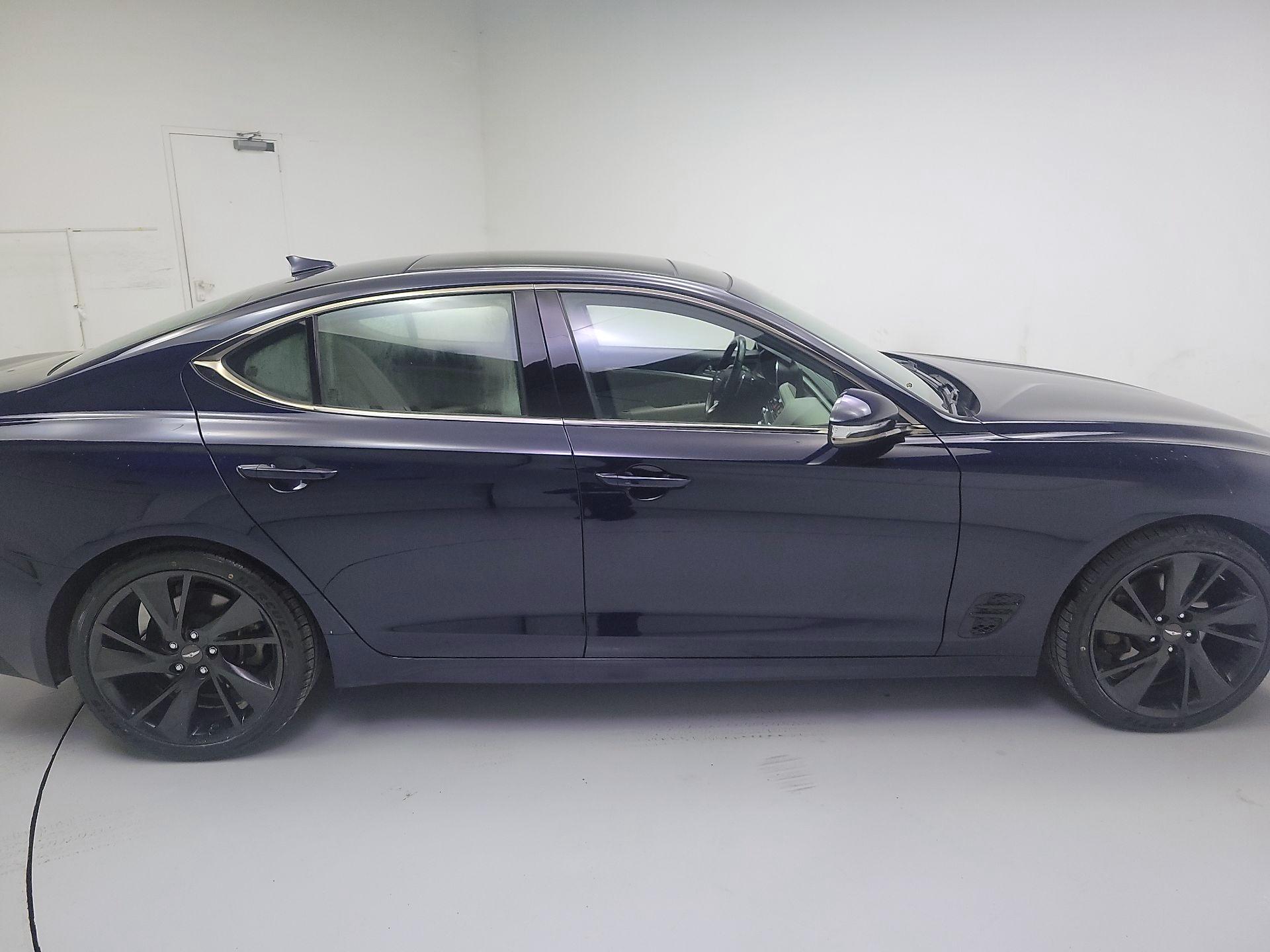 Thumbnail: 2023 Genesis G70 - 4