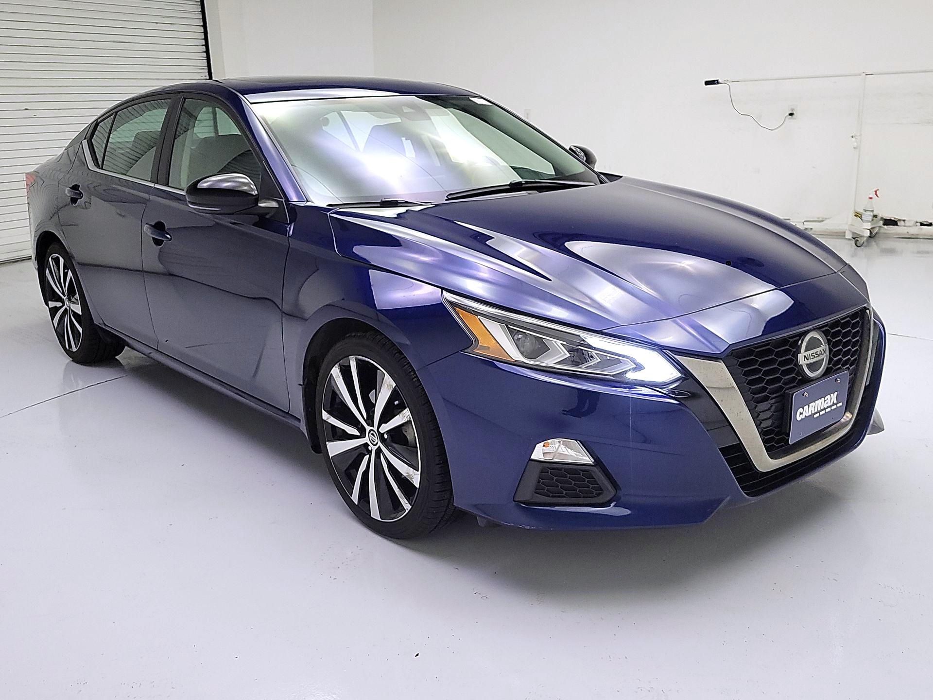 Thumbnail: 2020 Nissan Altima - 1