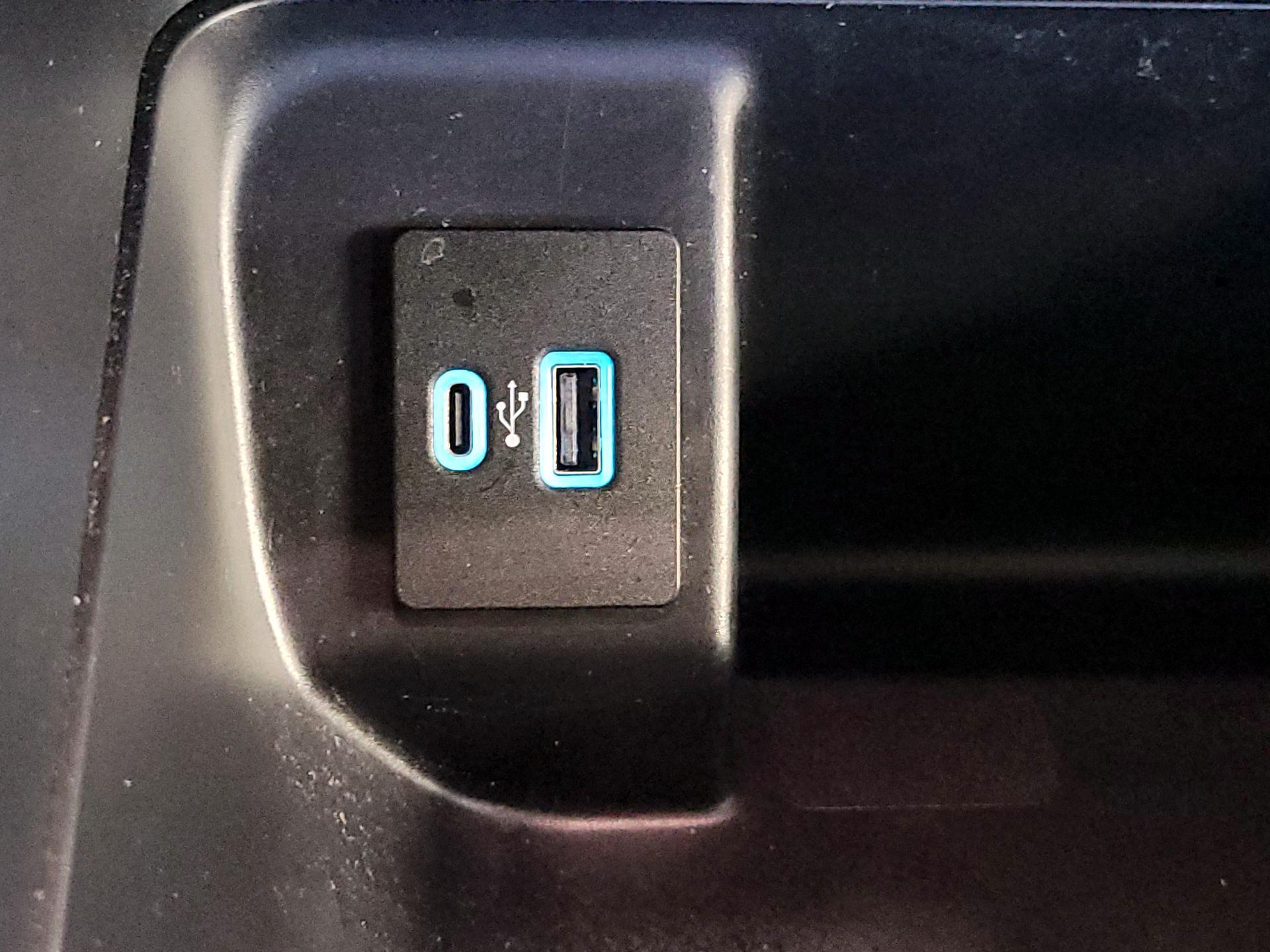 Thumbnail: 2023 Ford F-150 - 19