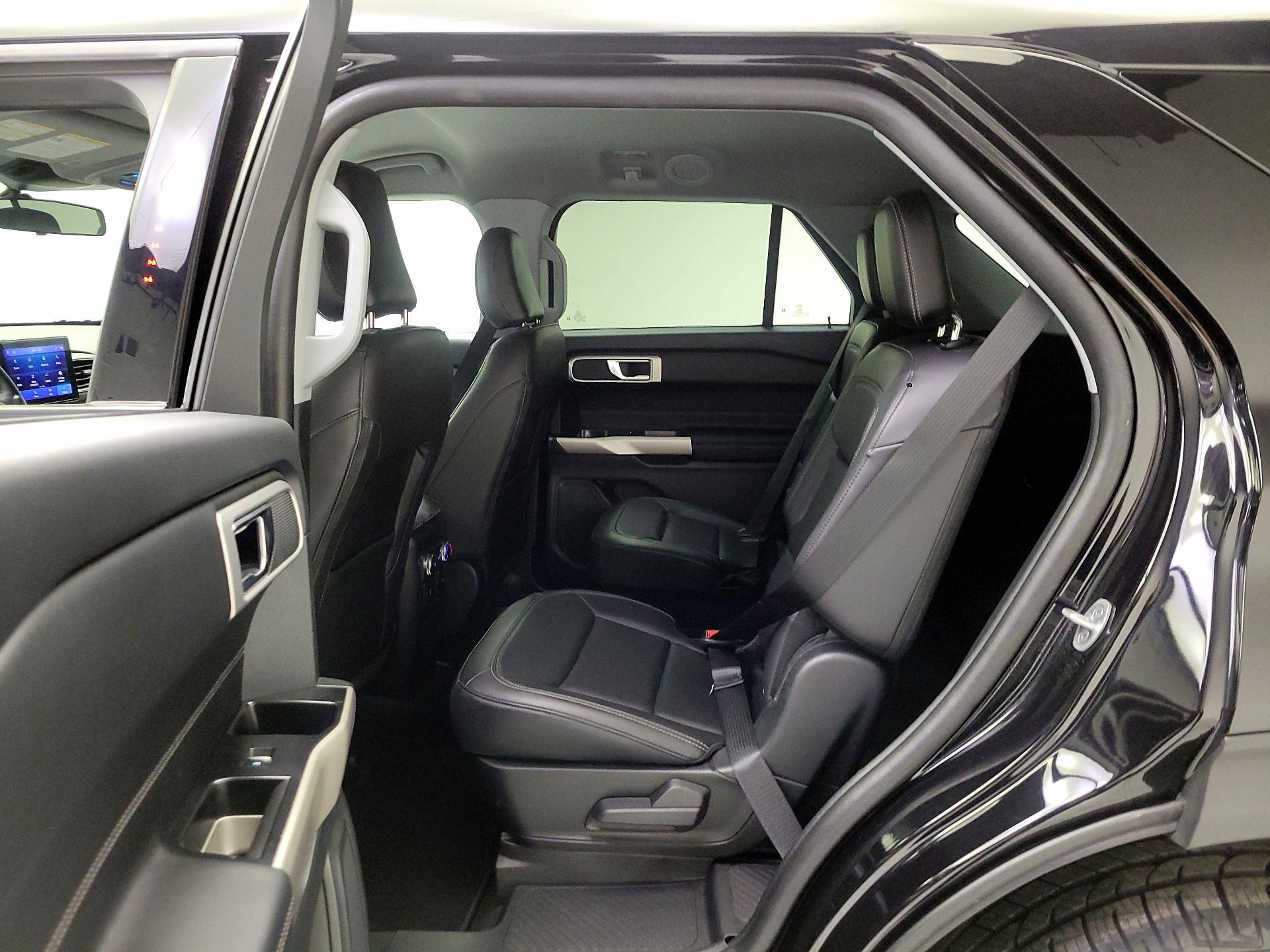 Thumbnail: 2023 Ford Explorer - 17