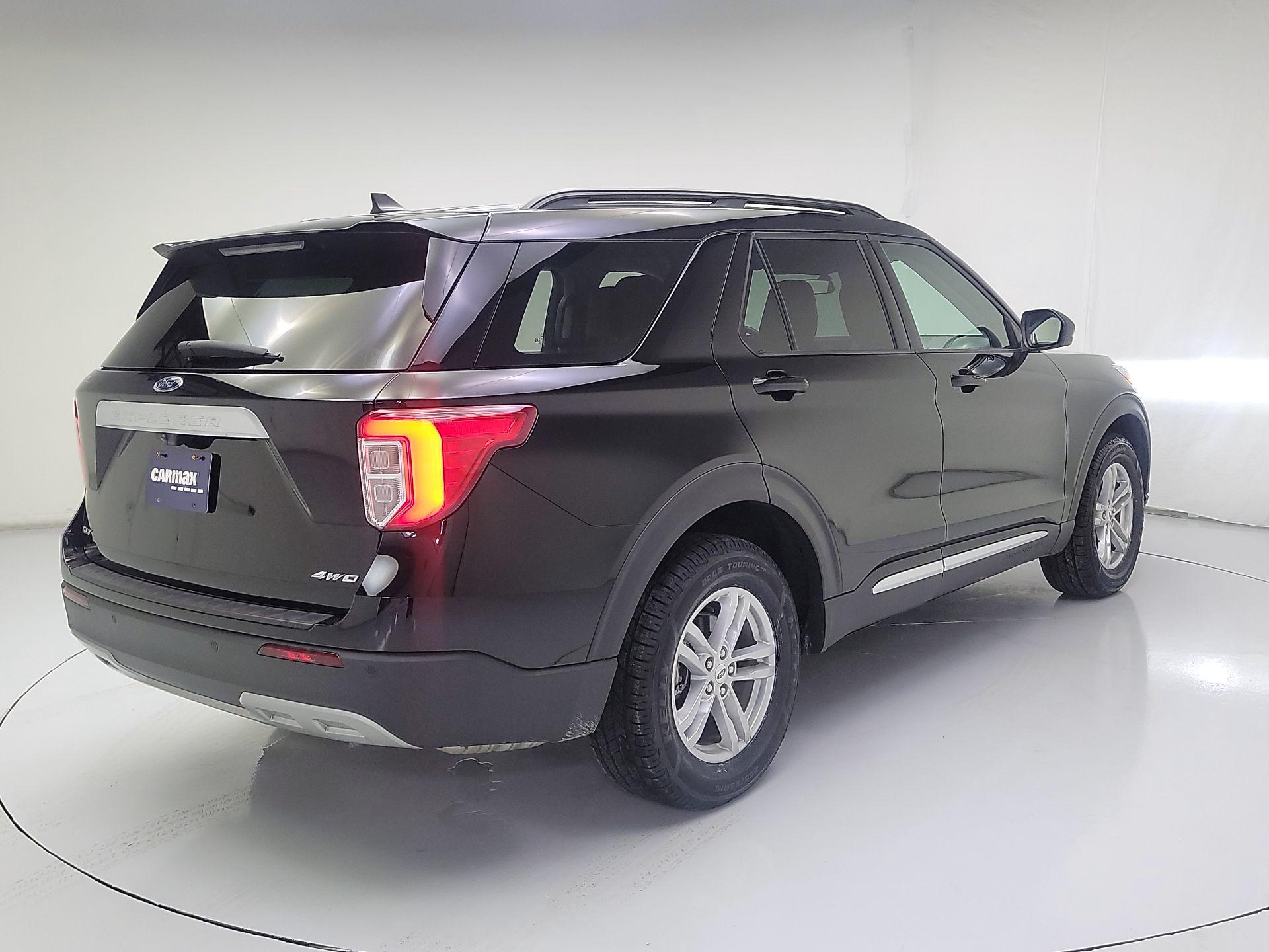Thumbnail: 2023 Ford Explorer - 5