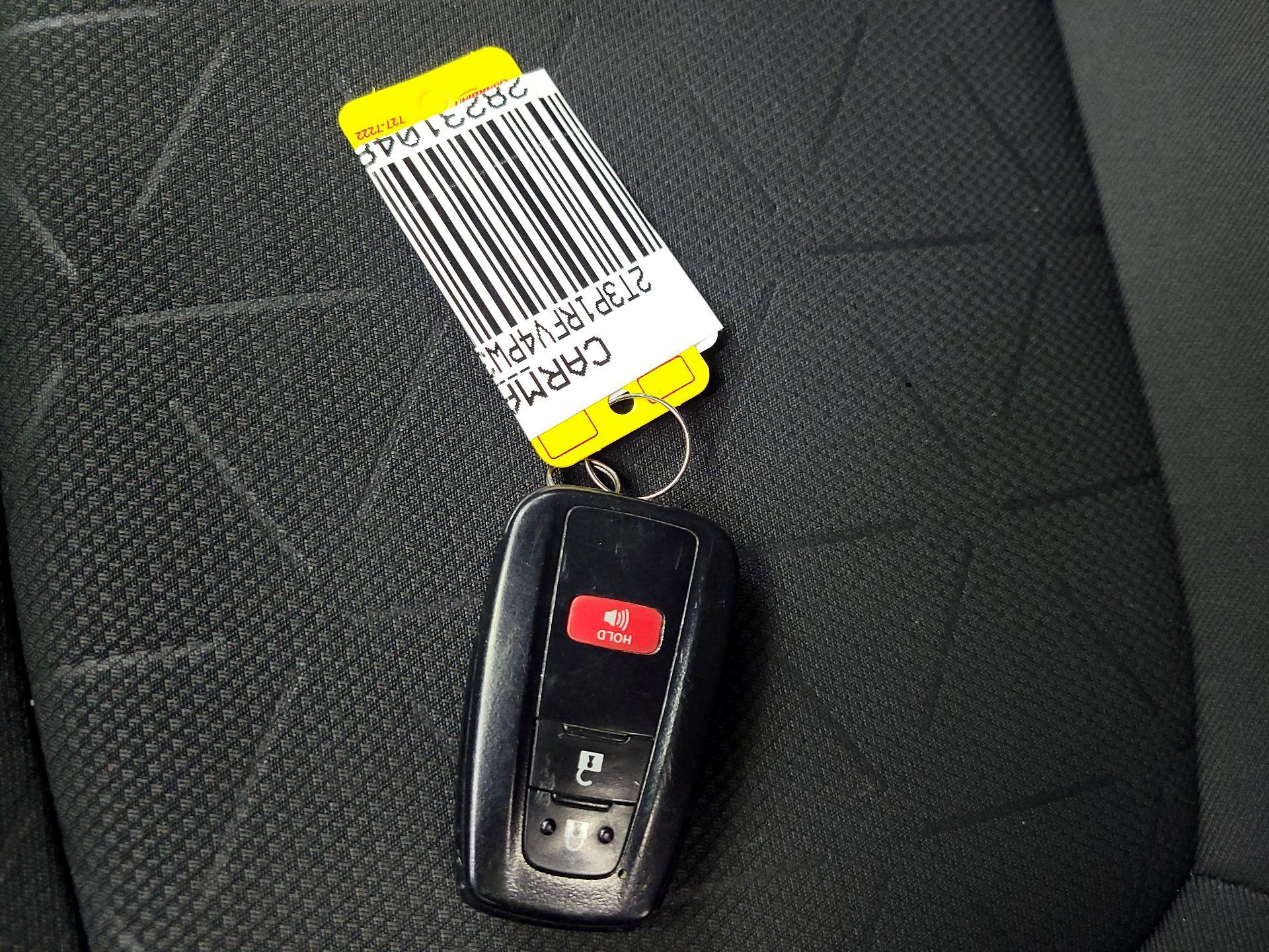 Thumbnail: 2023 Toyota RAV4 - 20