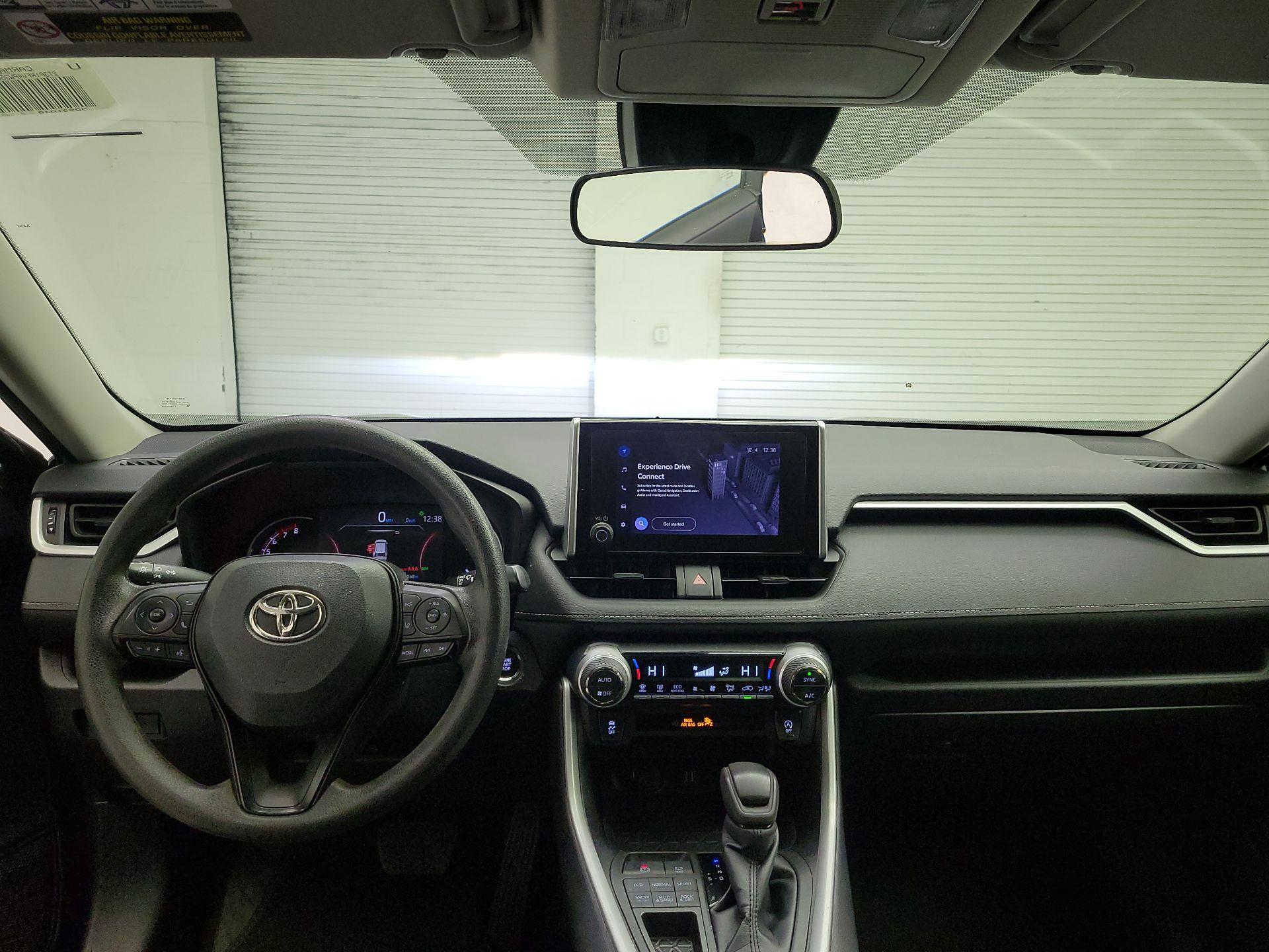 Thumbnail: 2023 Toyota RAV4 - 8