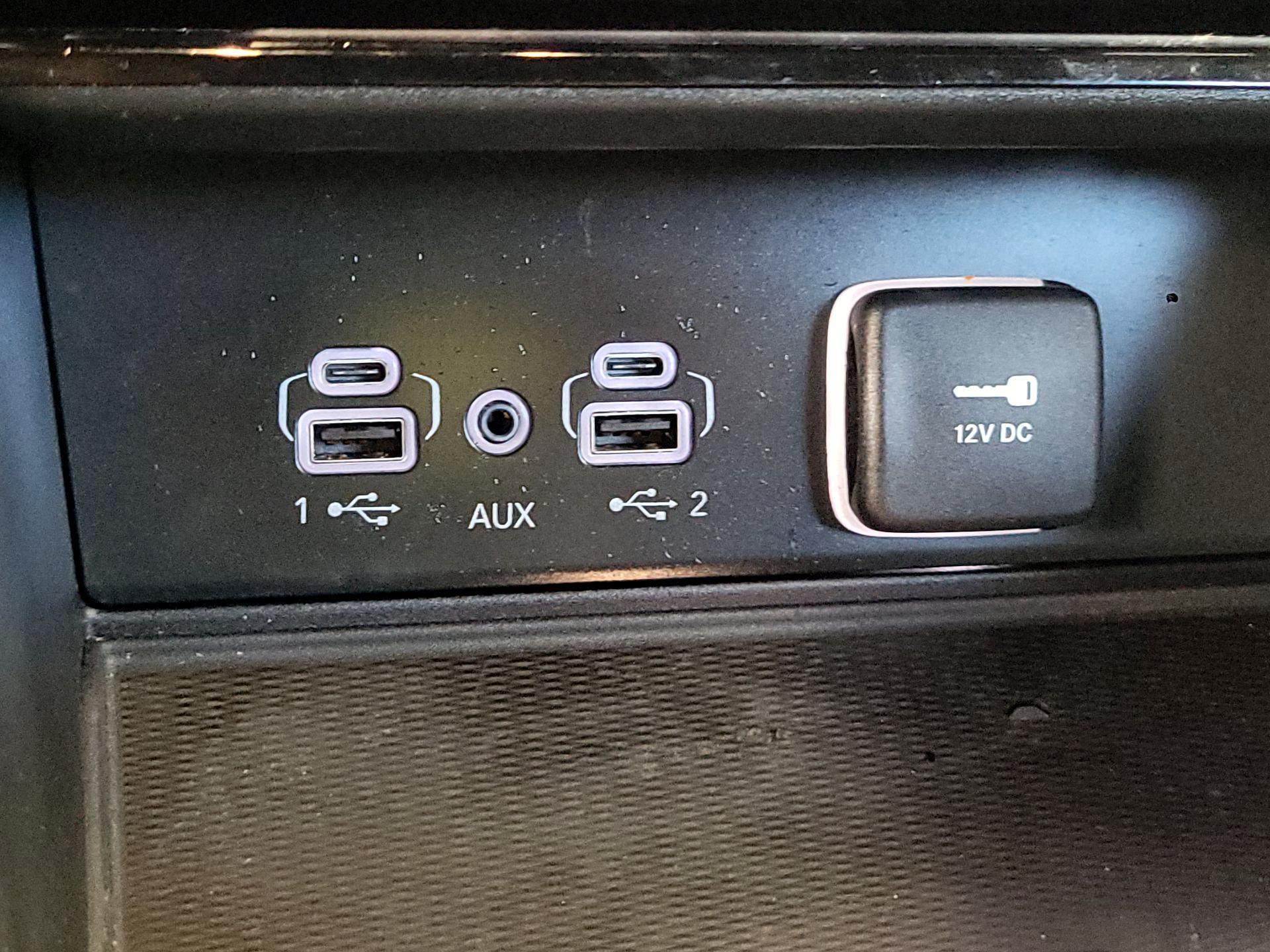 Thumbnail: 2023 Jeep Grand Cherokee L - 18