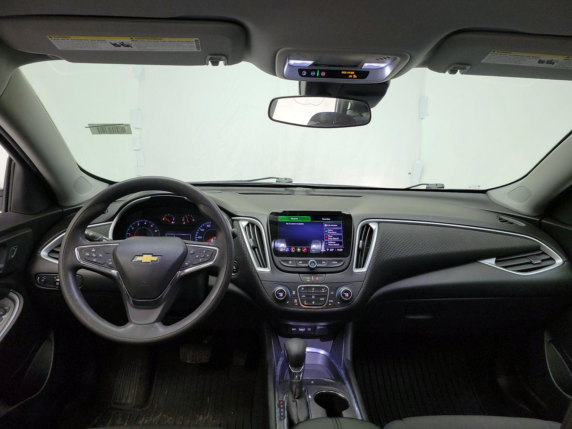 Thumbnail: 2023 Chevrolet Malibu - 9