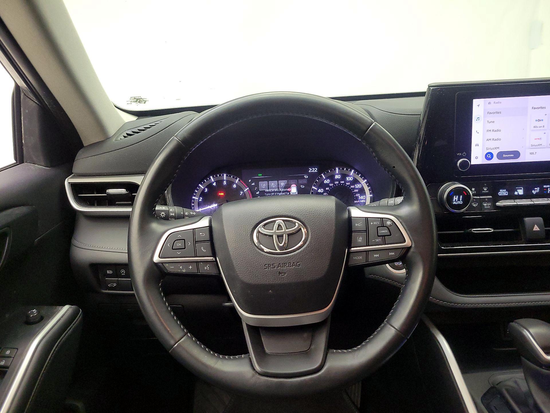 Thumbnail: 2024 Toyota Highlander - 10