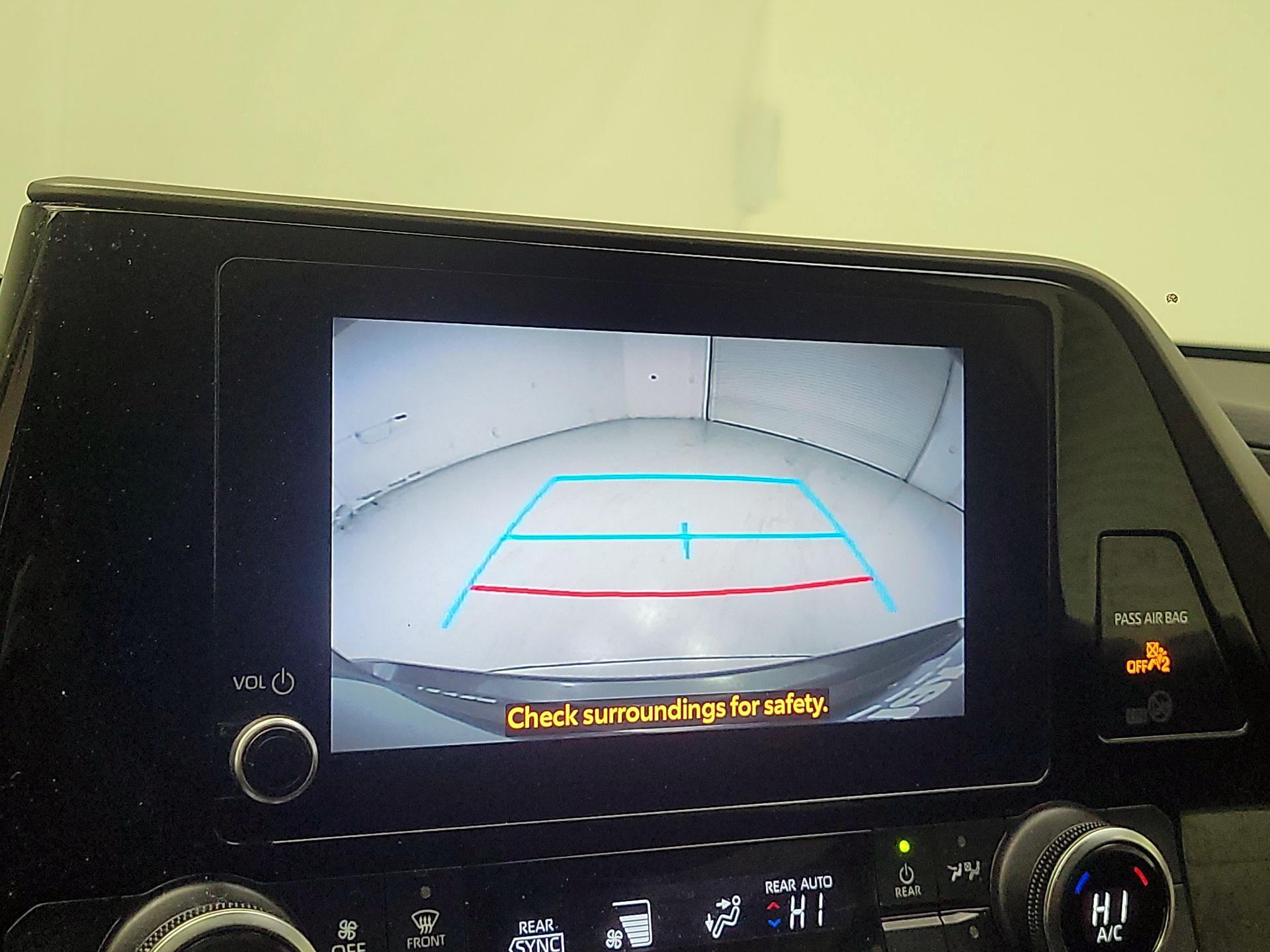 Thumbnail: 2024 Toyota Highlander - 14