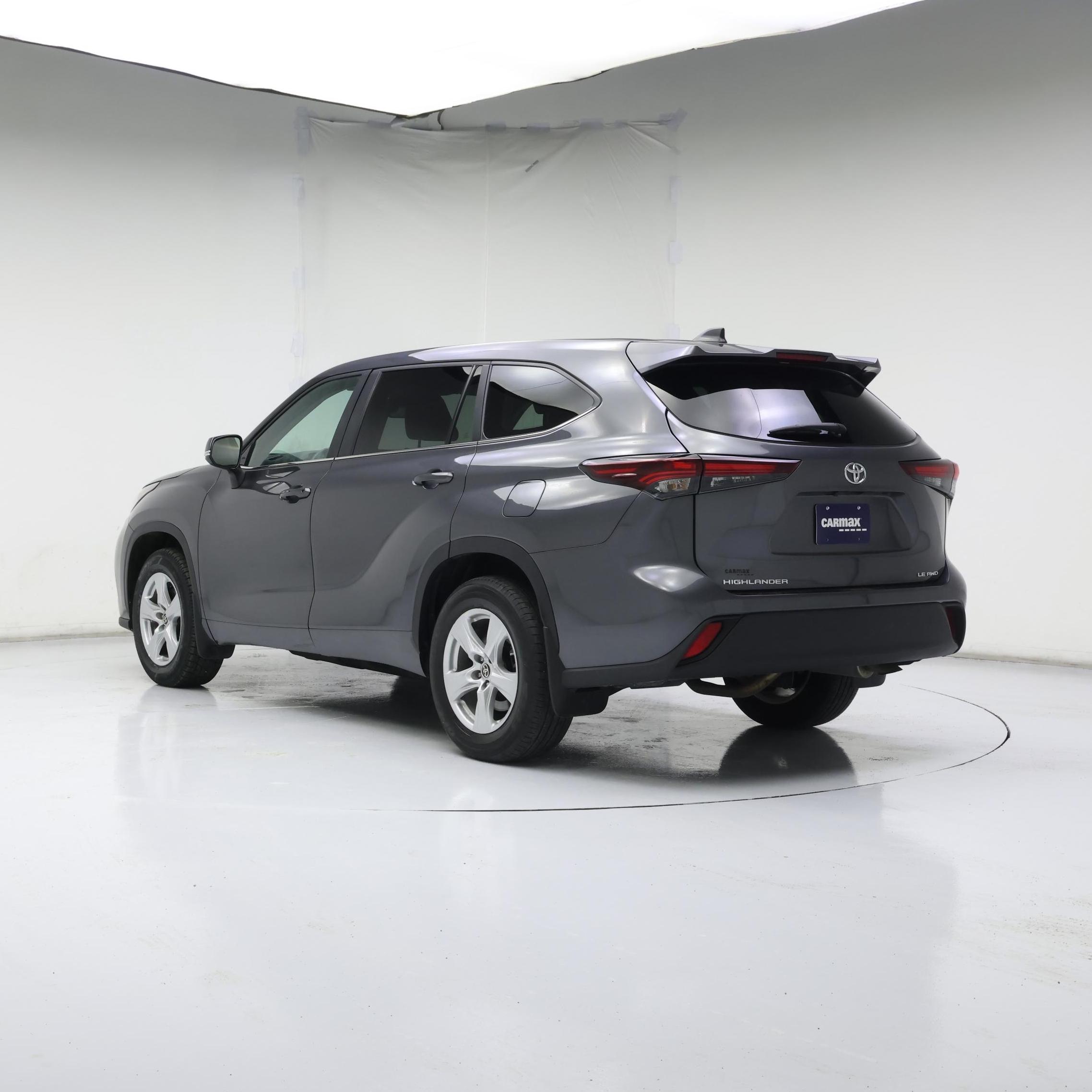 Thumbnail: 2024 Toyota Highlander - 2