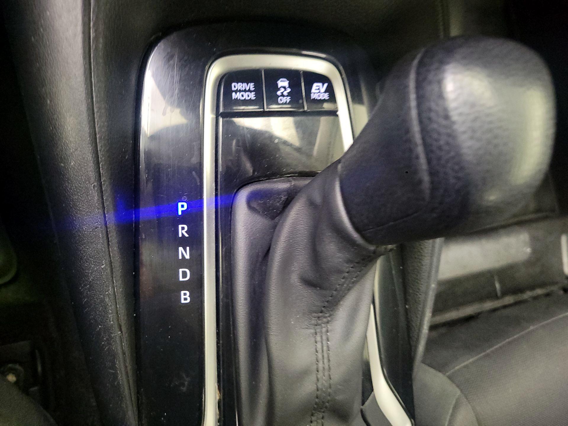 Thumbnail: 2024 Toyota Corolla - 16