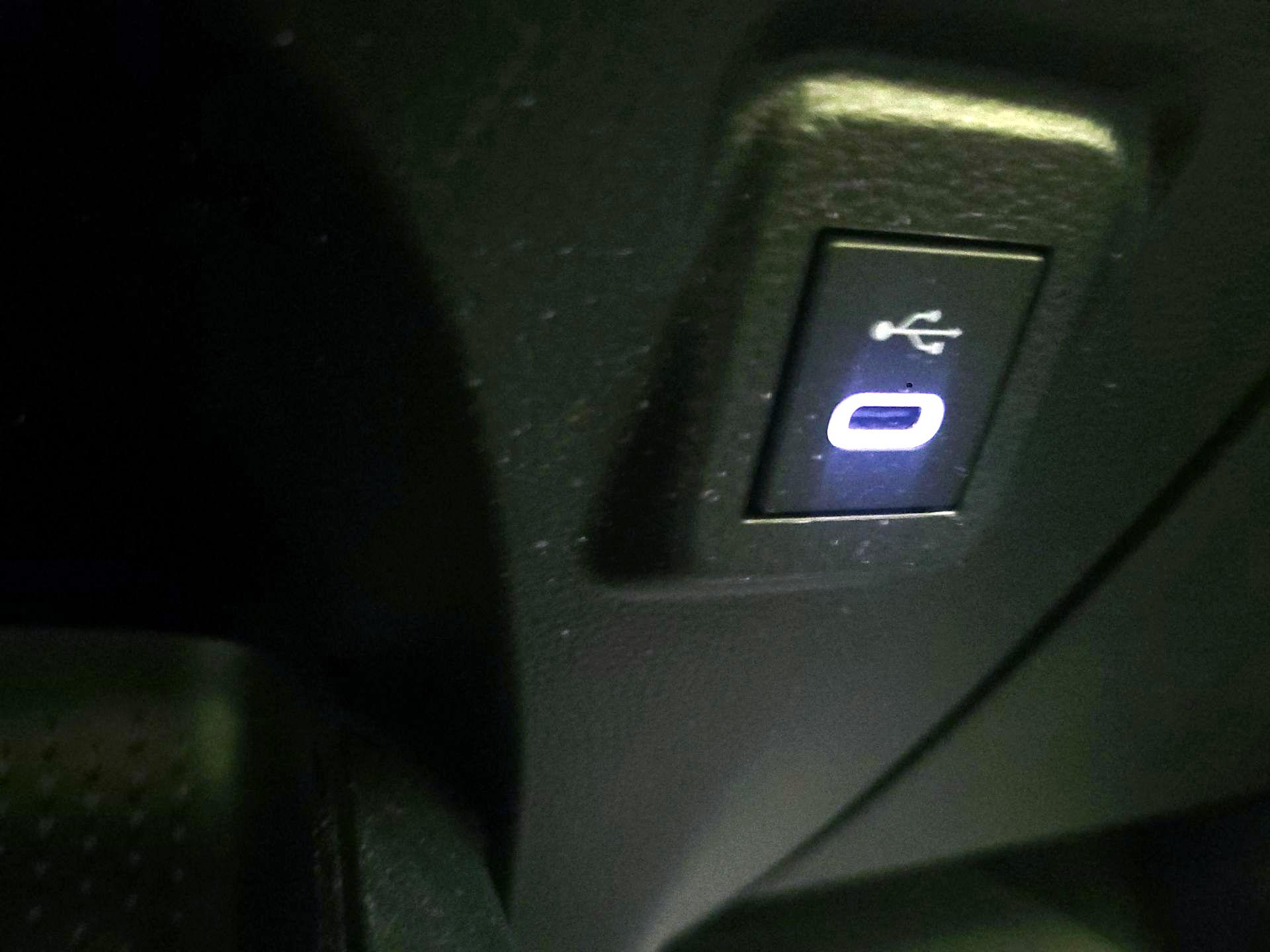 Thumbnail: 2024 Toyota Corolla - 17