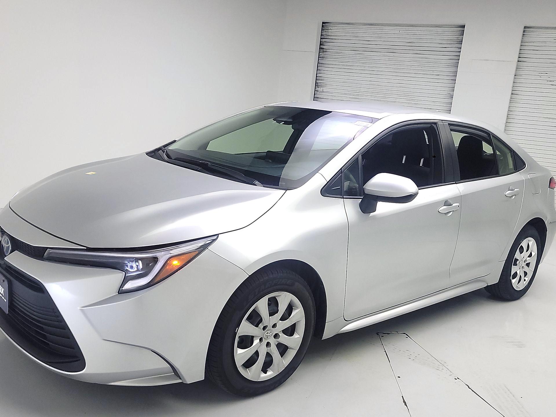 Thumbnail: 2024 Toyota Corolla - 3