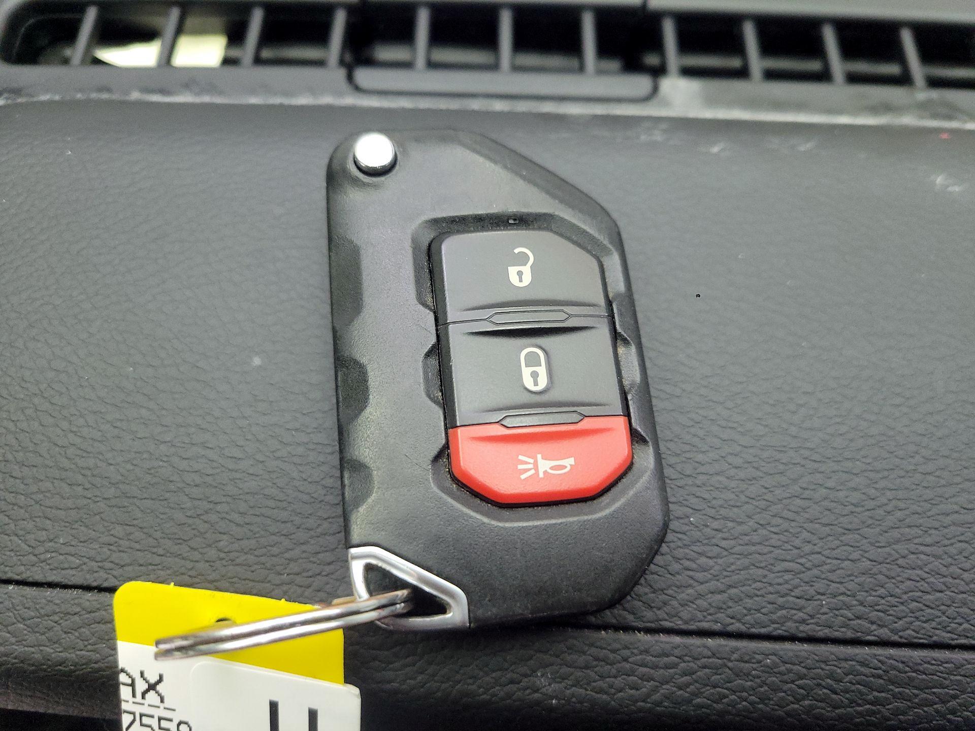 Thumbnail: 2021 Jeep Wrangler - 20