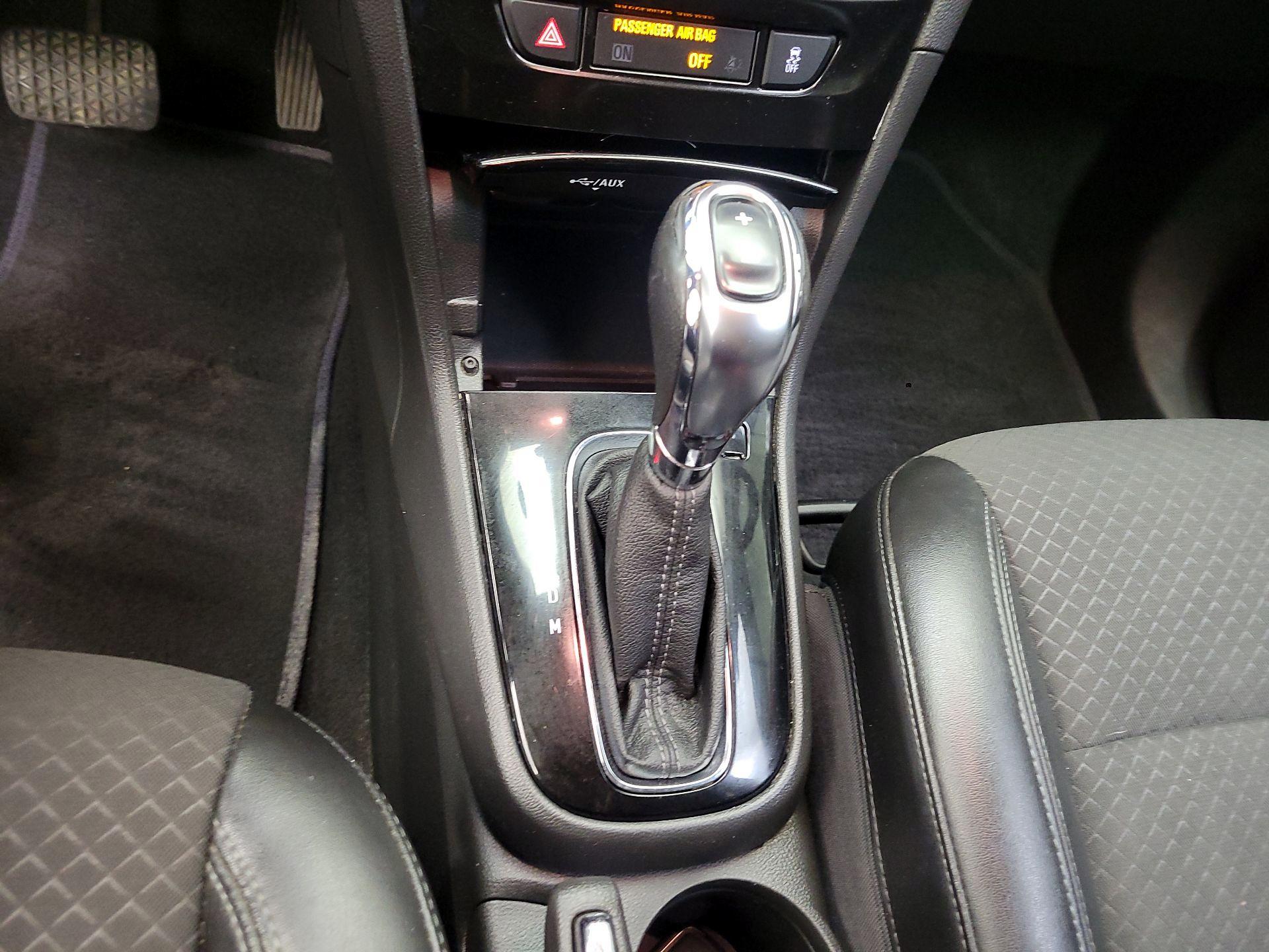 Thumbnail: 2020 Buick Encore - 15