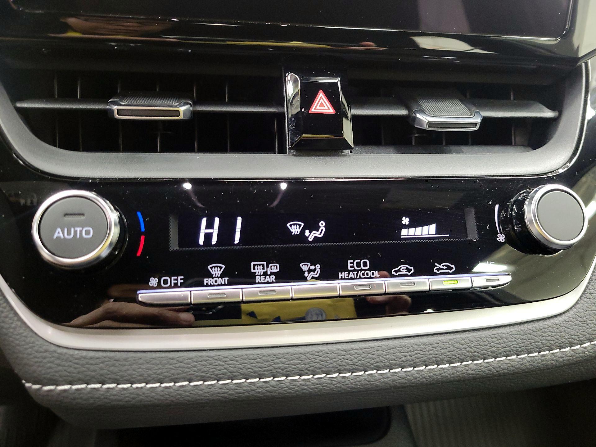 Thumbnail: 2025 Toyota Corolla - 15