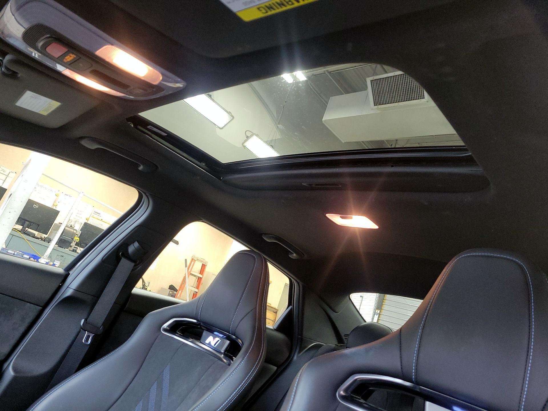 Thumbnail: 2023 Hyundai Elantra - 18