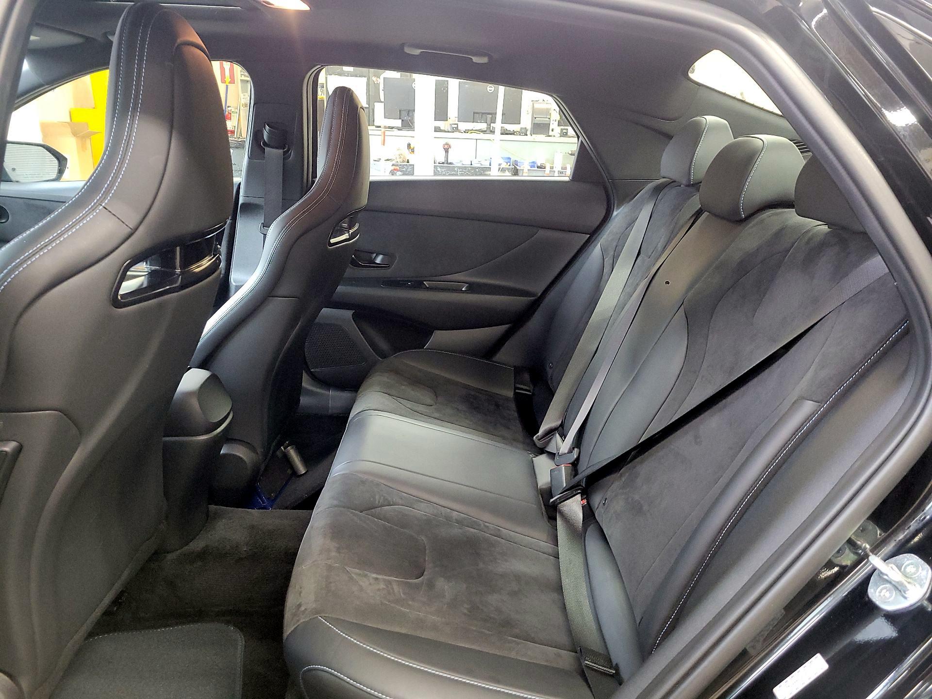 Thumbnail: 2023 Hyundai Elantra - 19