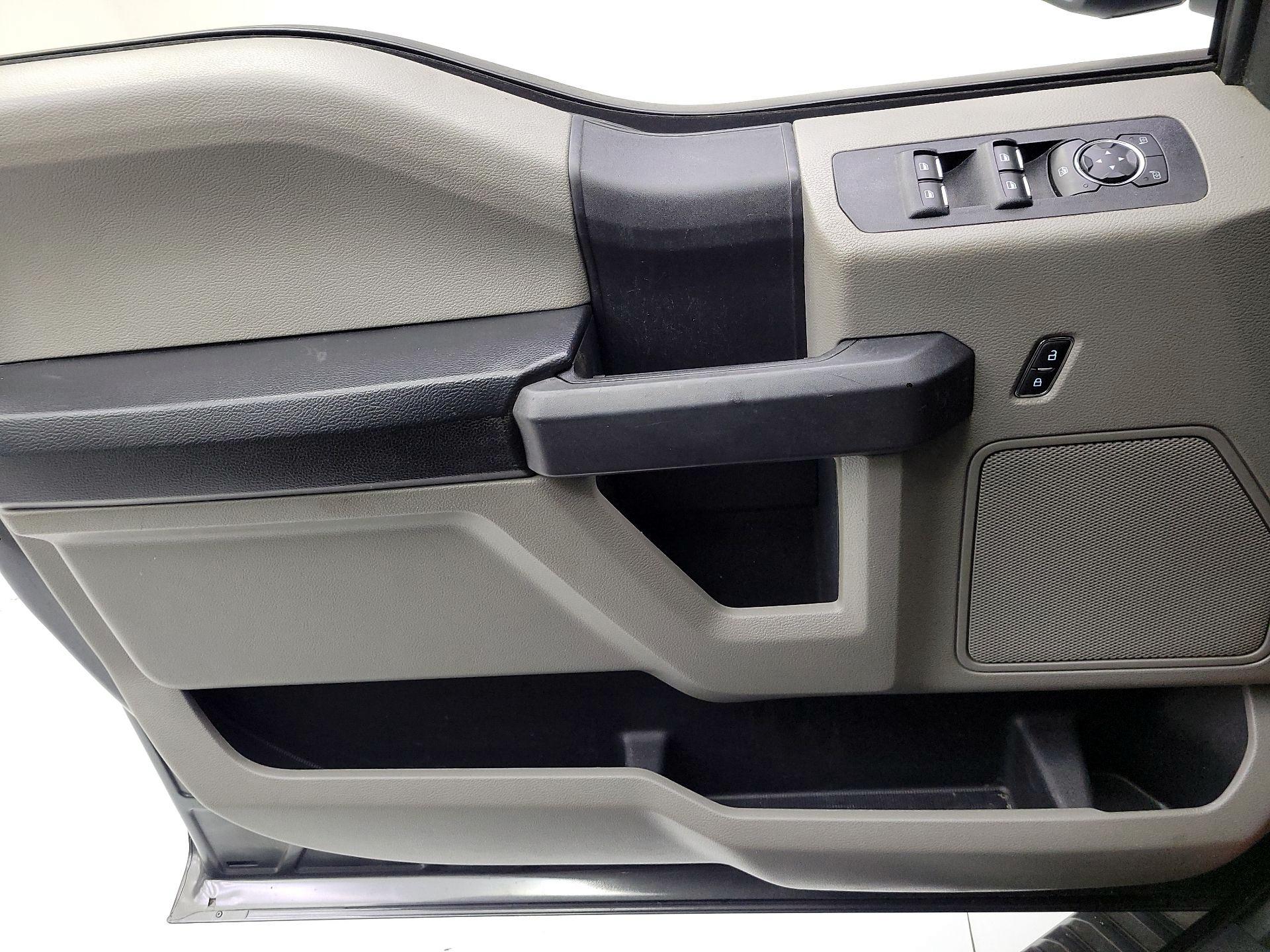 Thumbnail: 2020 Ford F-150 - 10