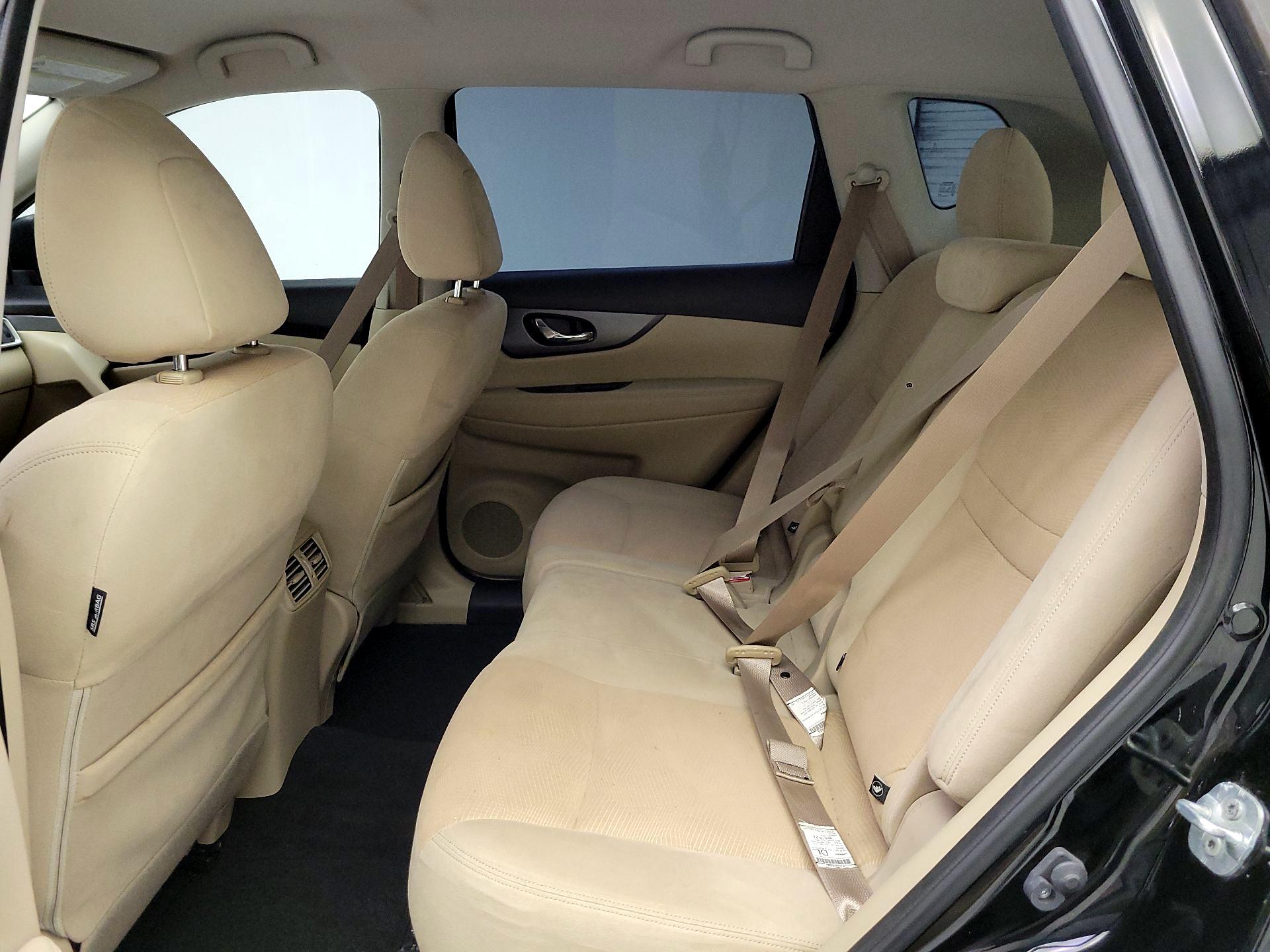 Thumbnail: 2016 Nissan Rogue - 19