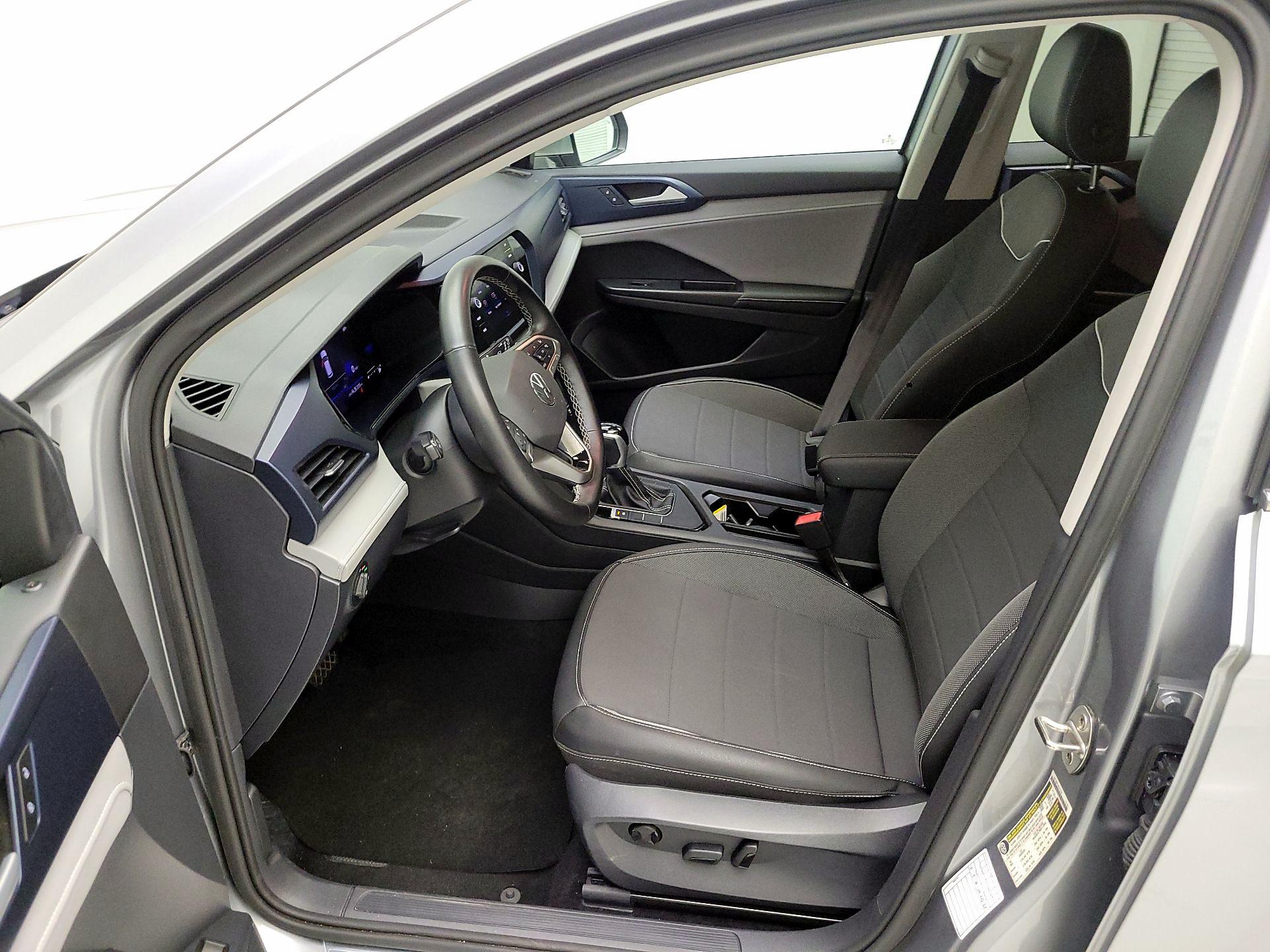 Thumbnail: 2024 Volkswagen Taos - 11