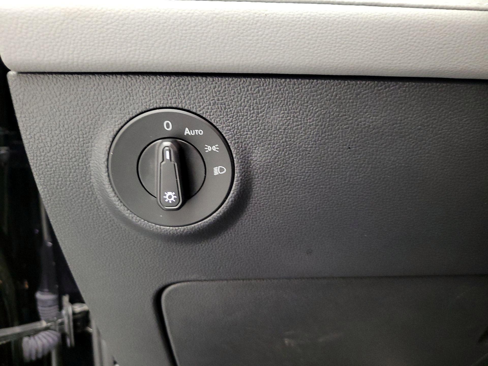 Thumbnail: 2024 Volkswagen Taos - 11