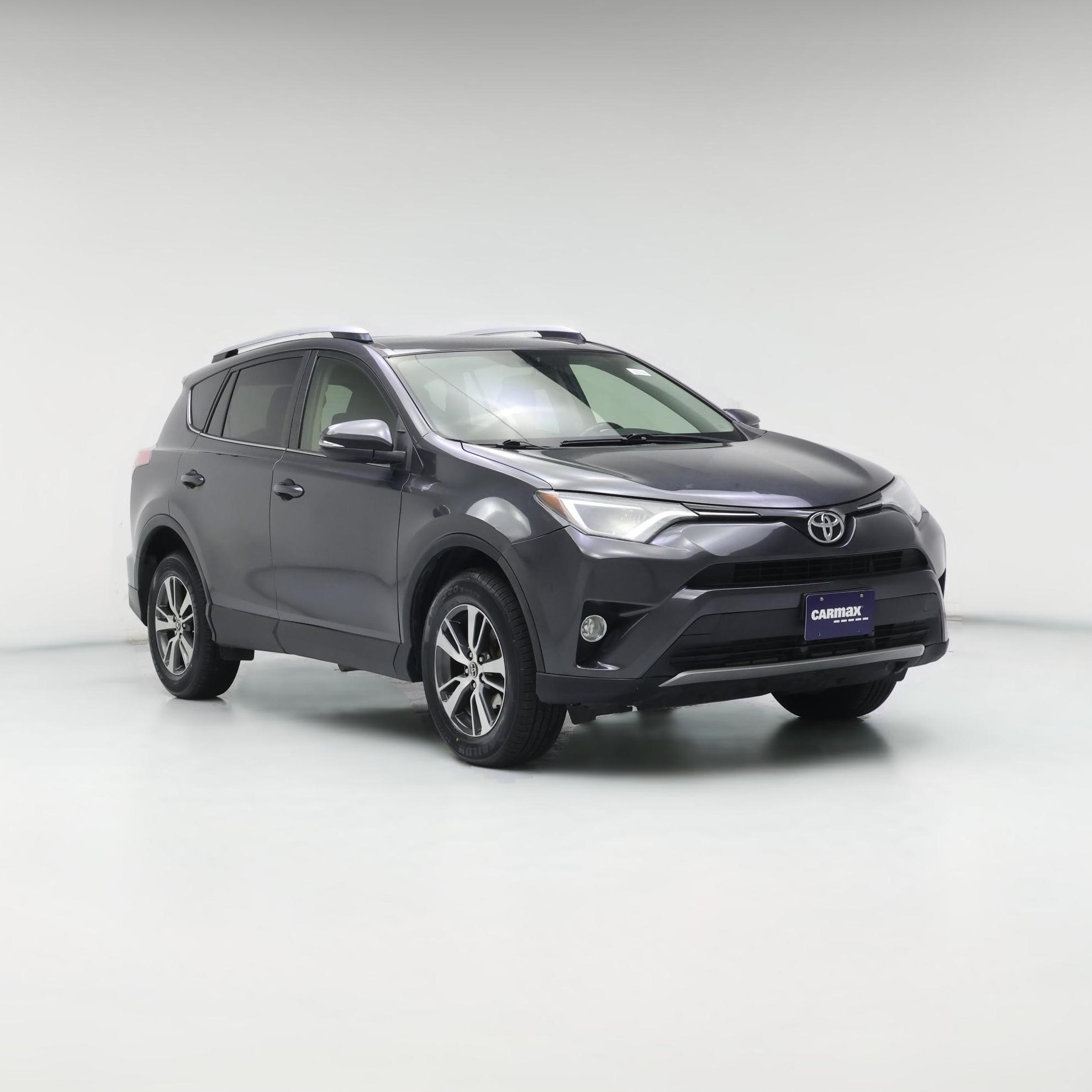 Thumbnail: 2016 Toyota RAV4 - 1