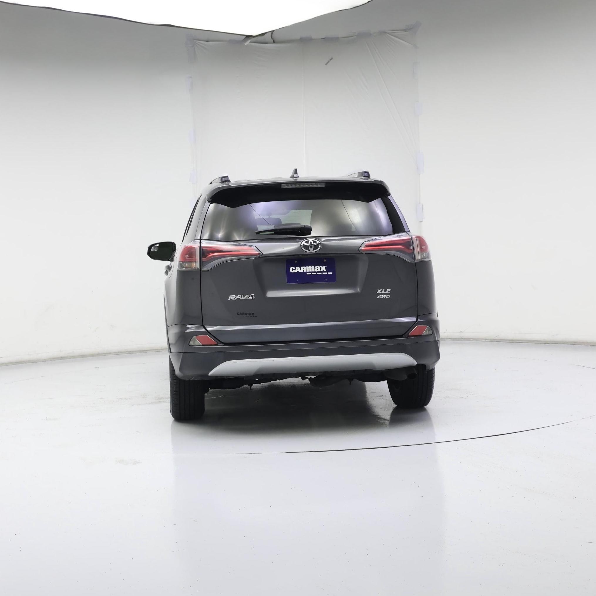 Thumbnail: 2016 Toyota RAV4 - 6