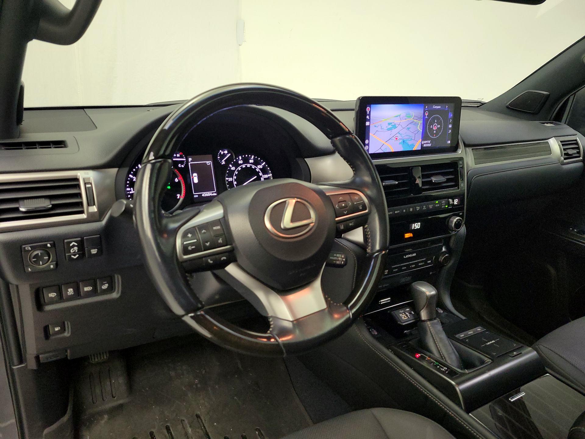 Thumbnail: 2023 Lexus GX - 9