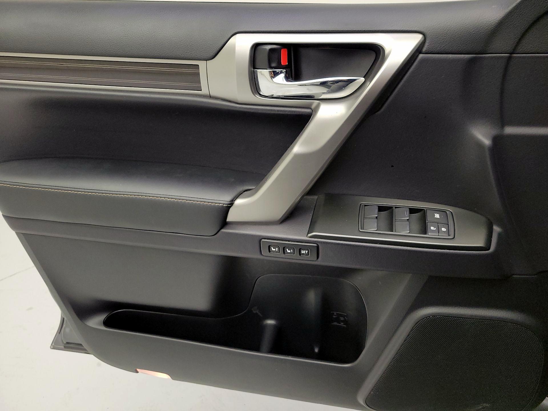 Thumbnail: 2023 Lexus GX - 12