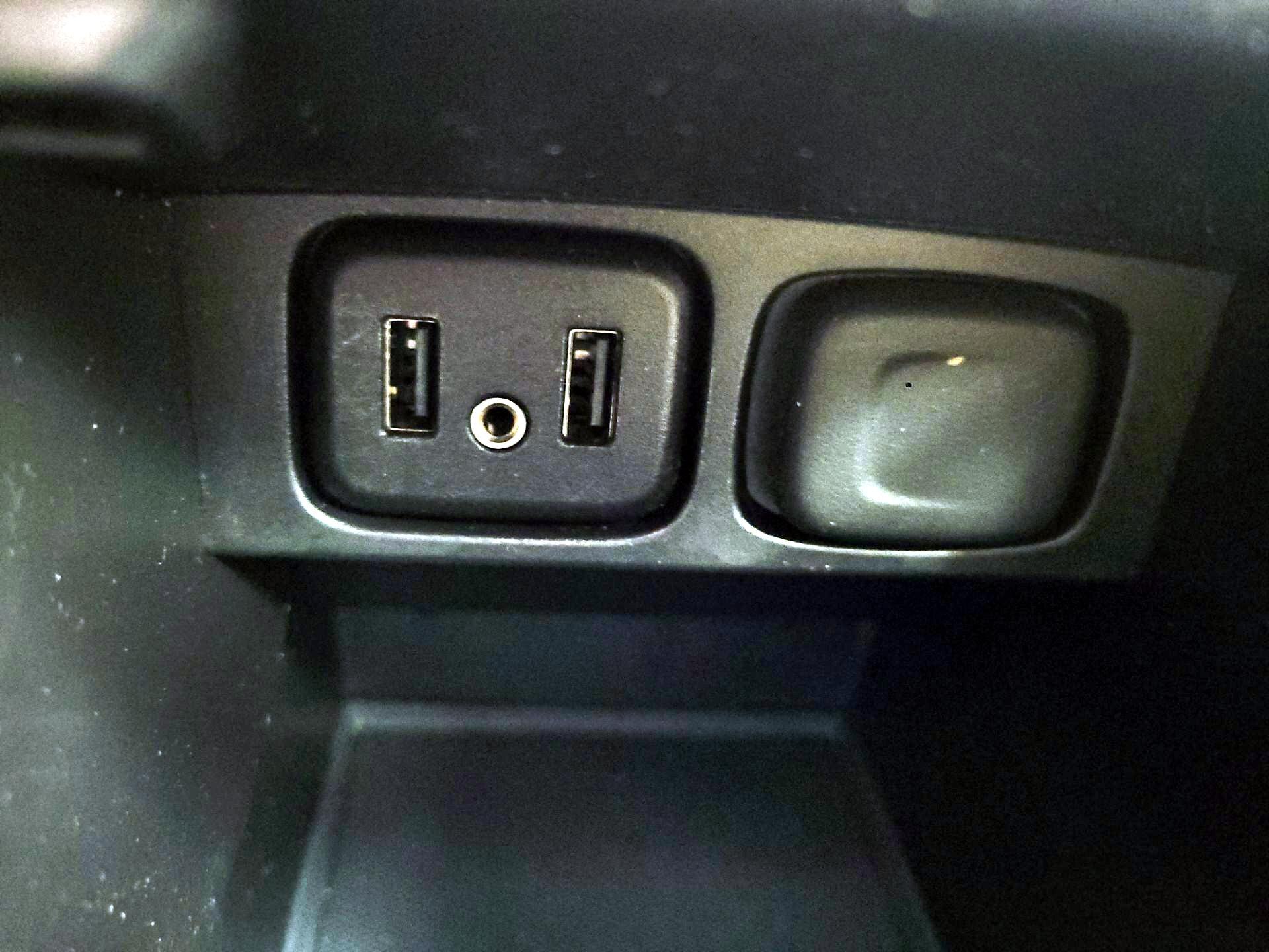 Thumbnail: 2017 Buick Encore - 17