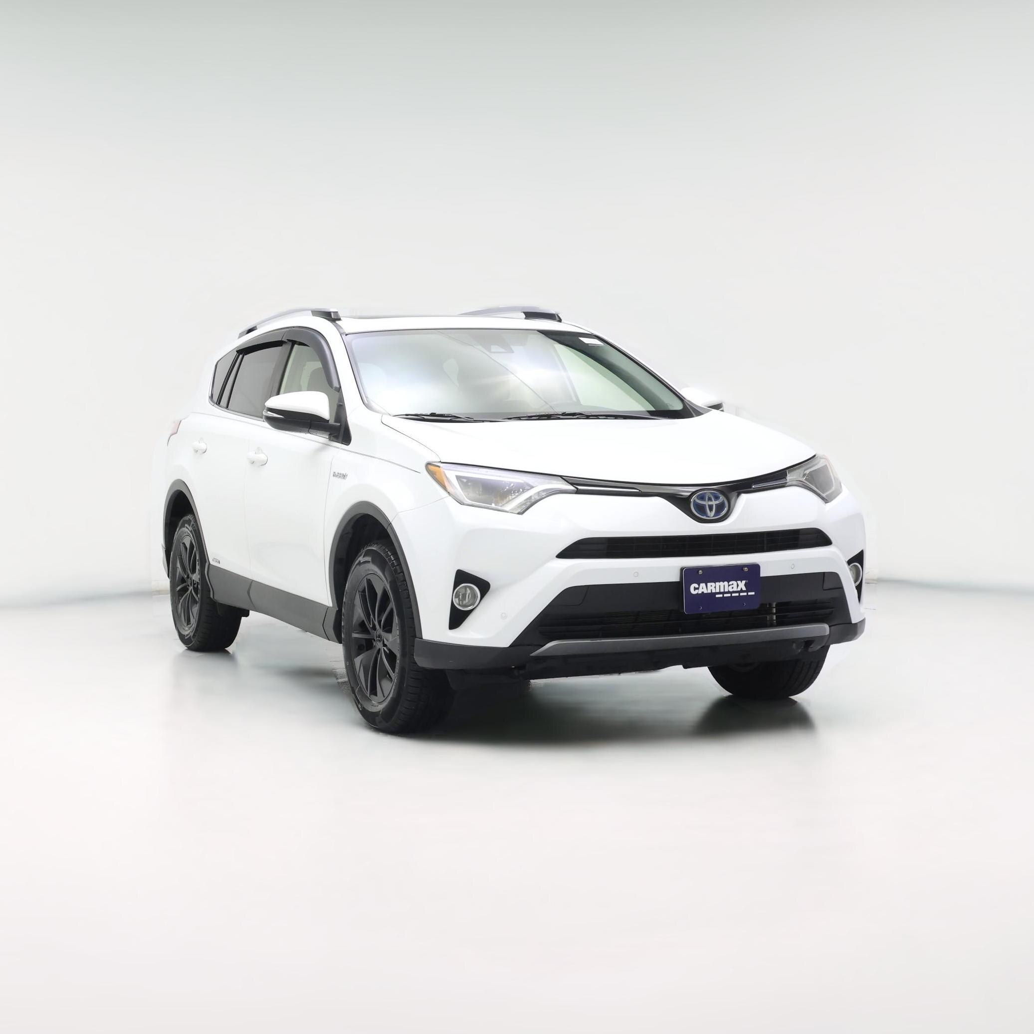 Thumbnail: 2018 Toyota RAV4 - 1