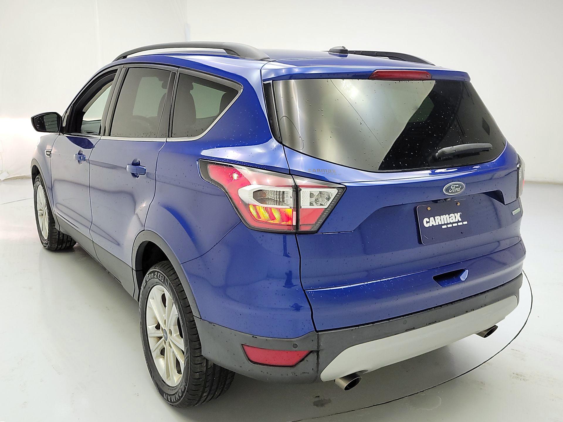 Thumbnail: 2017 Ford Escape - 7