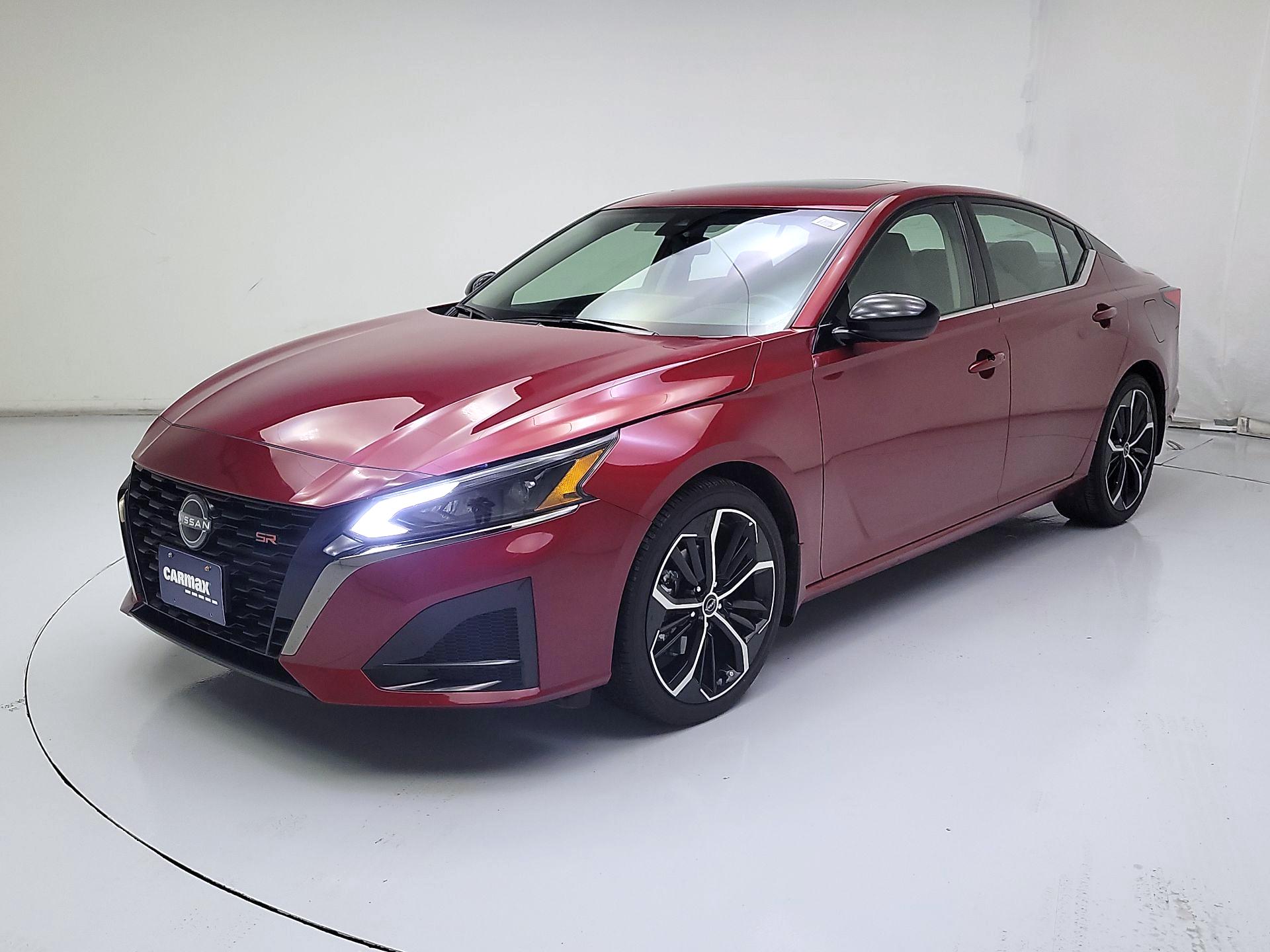 Thumbnail: 2023 Nissan Altima - 3