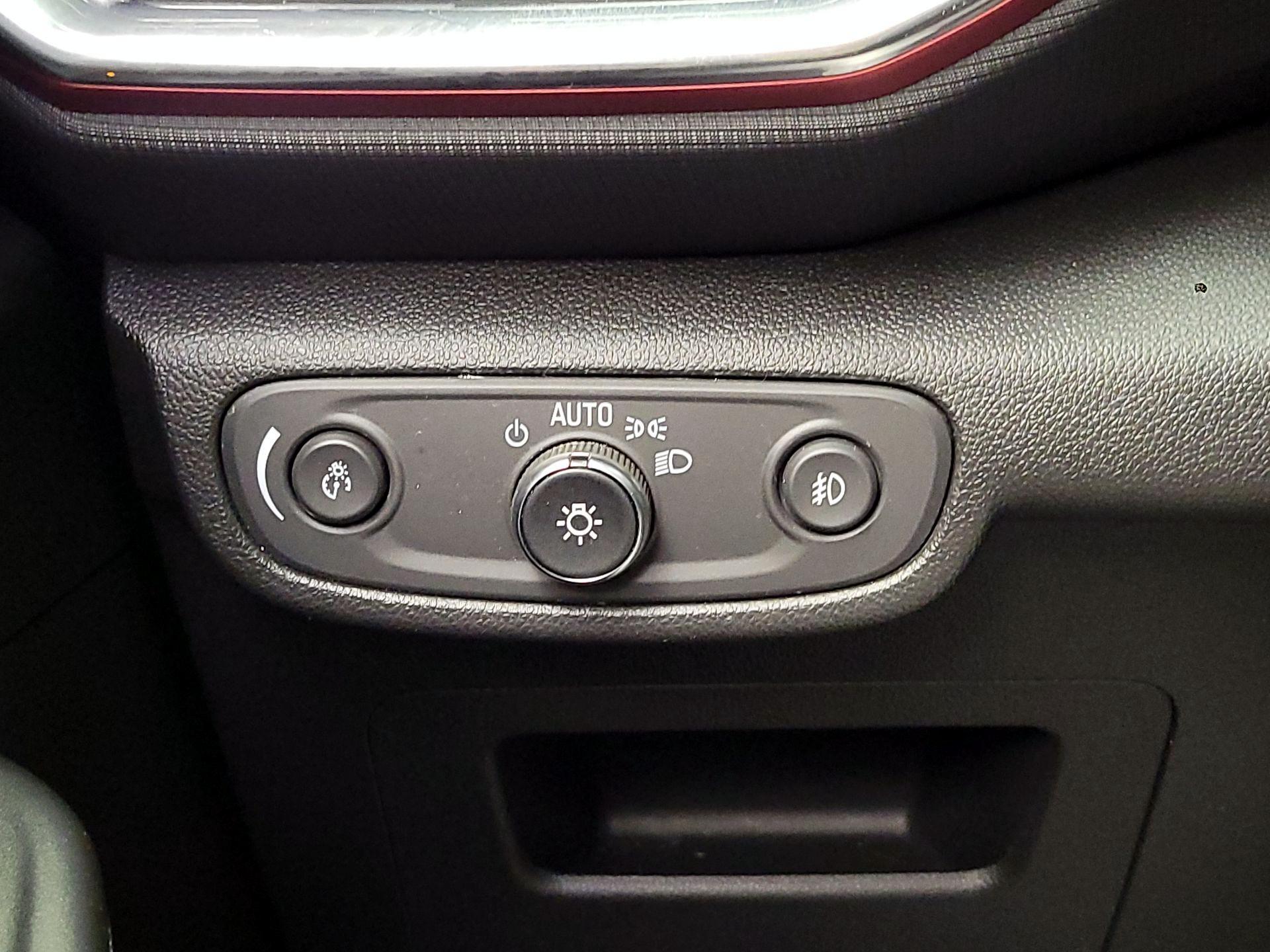 Thumbnail: 2021 Chevrolet TrailBlazer - 13