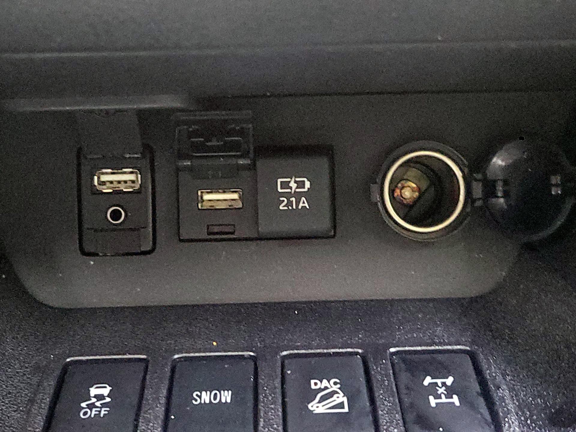 Thumbnail: 2019 Toyota Highlander - 17