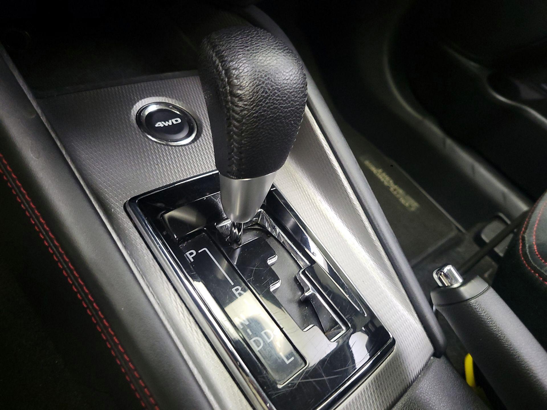 Thumbnail: 2024 Mitsubishi Outlander Sport - 17