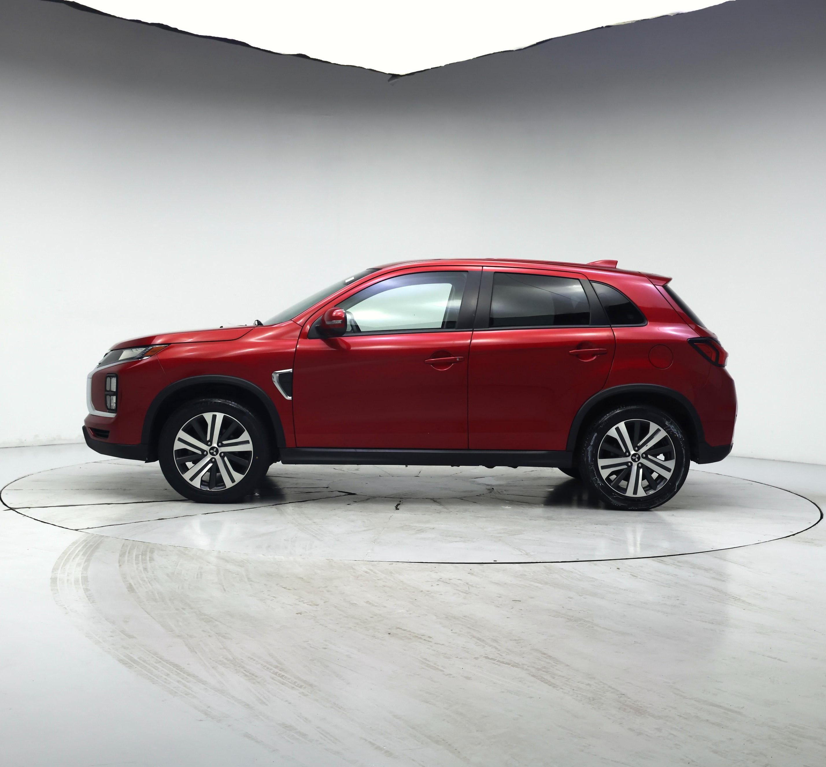Thumbnail: 2024 Mitsubishi Outlander Sport - 3