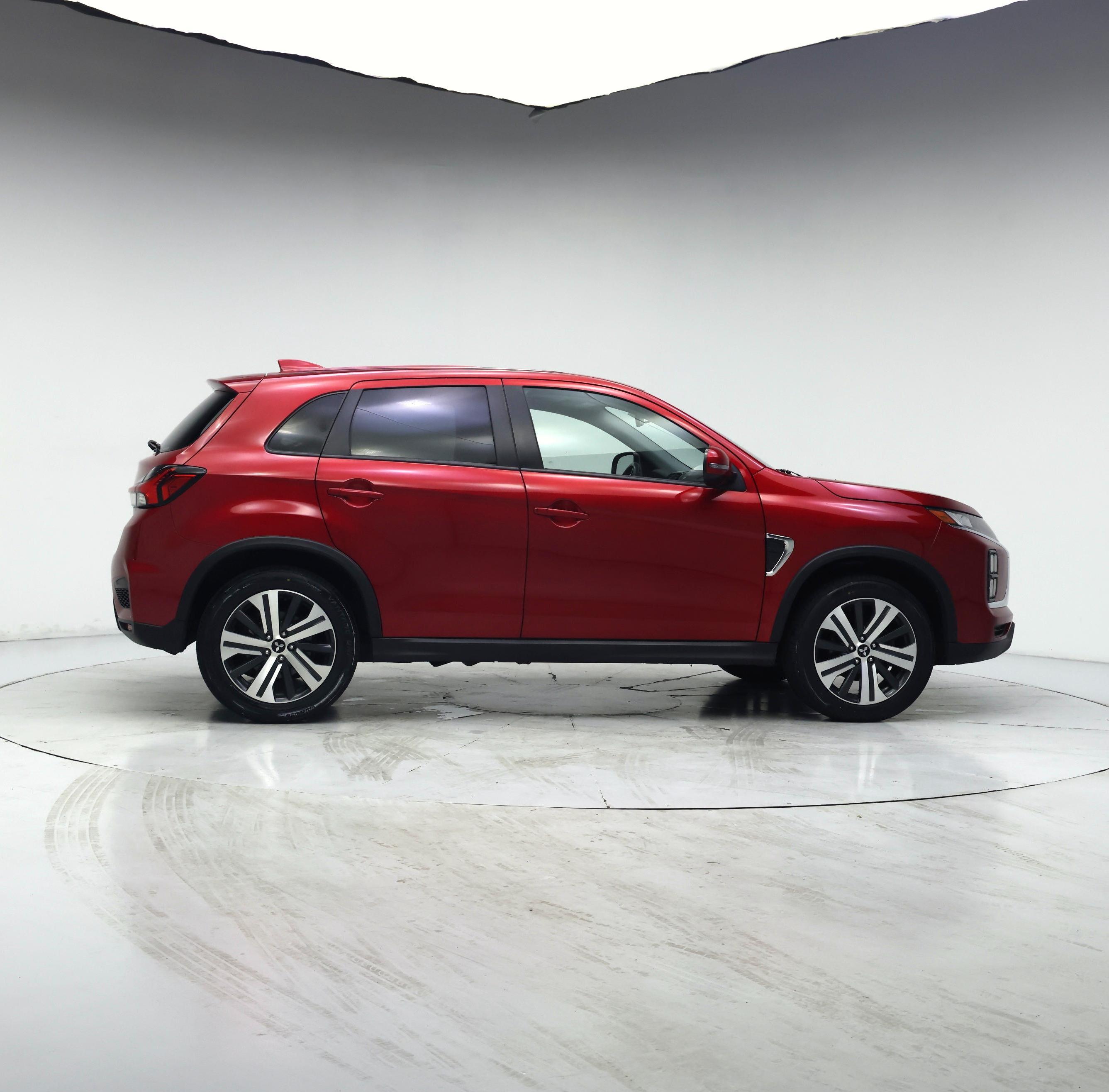 Thumbnail: 2024 Mitsubishi Outlander Sport - 7