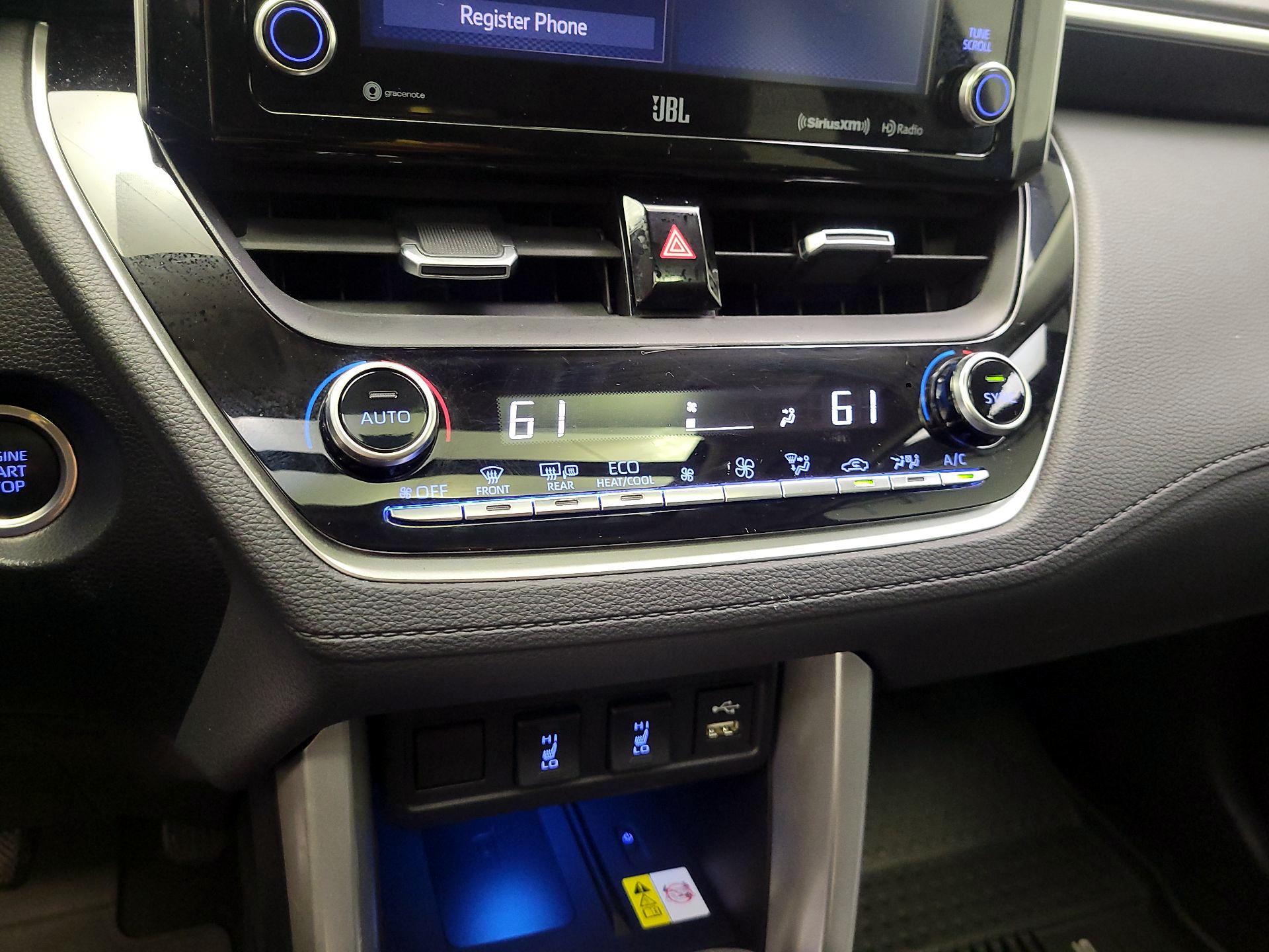 Thumbnail: 2022 Toyota Corolla Cross - 14