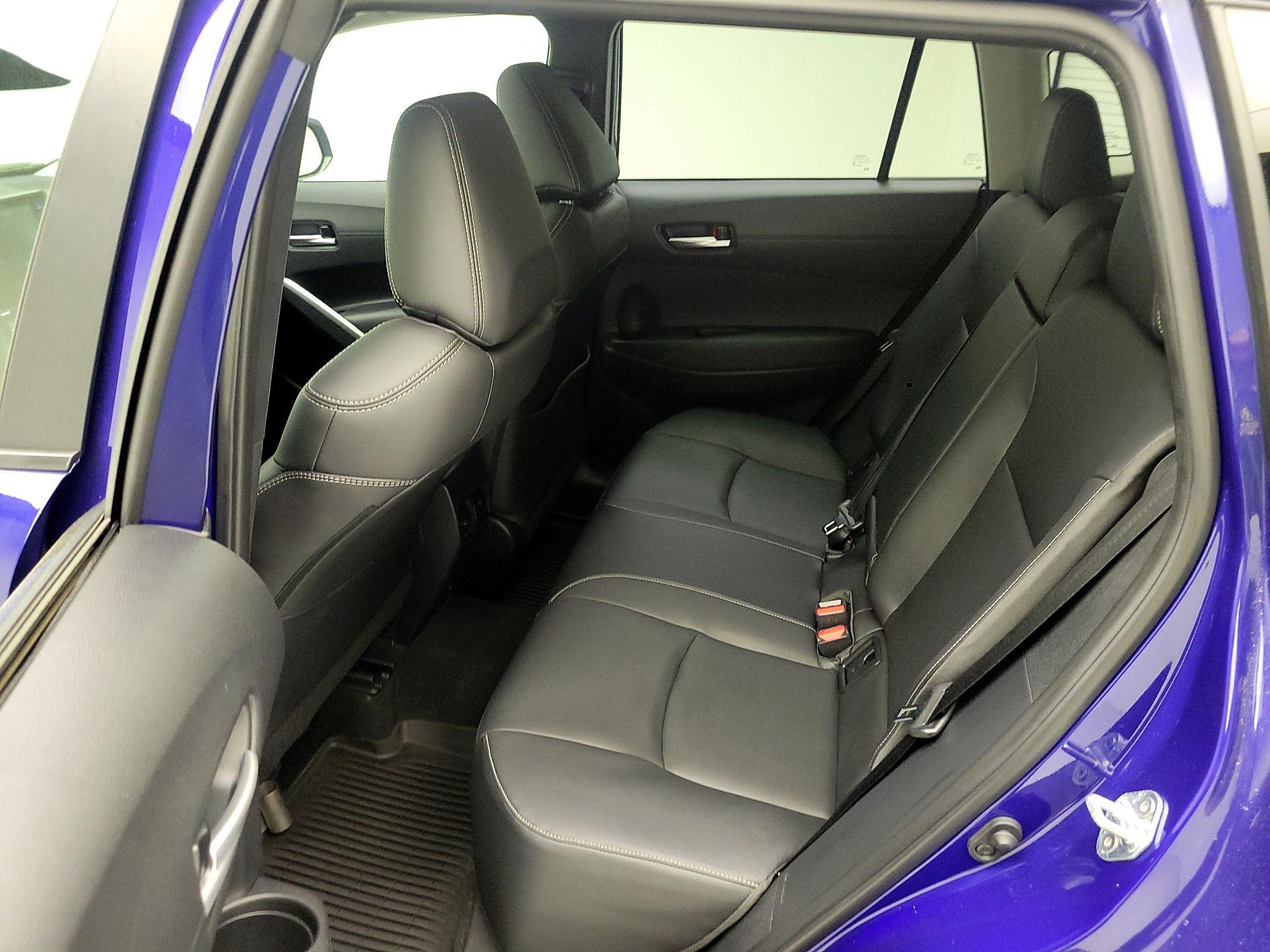 Thumbnail: 2022 Toyota Corolla Cross - 18