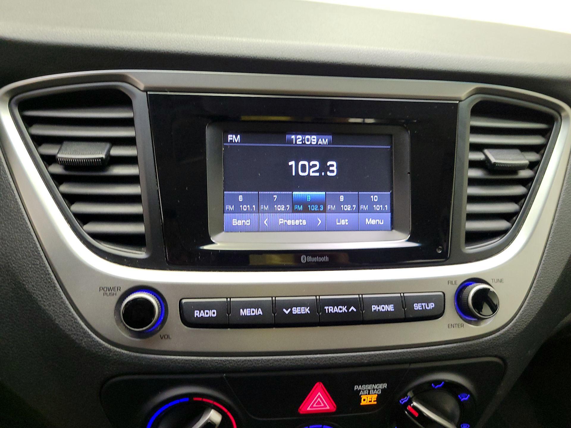 Thumbnail: 2018 Hyundai Accent - 13