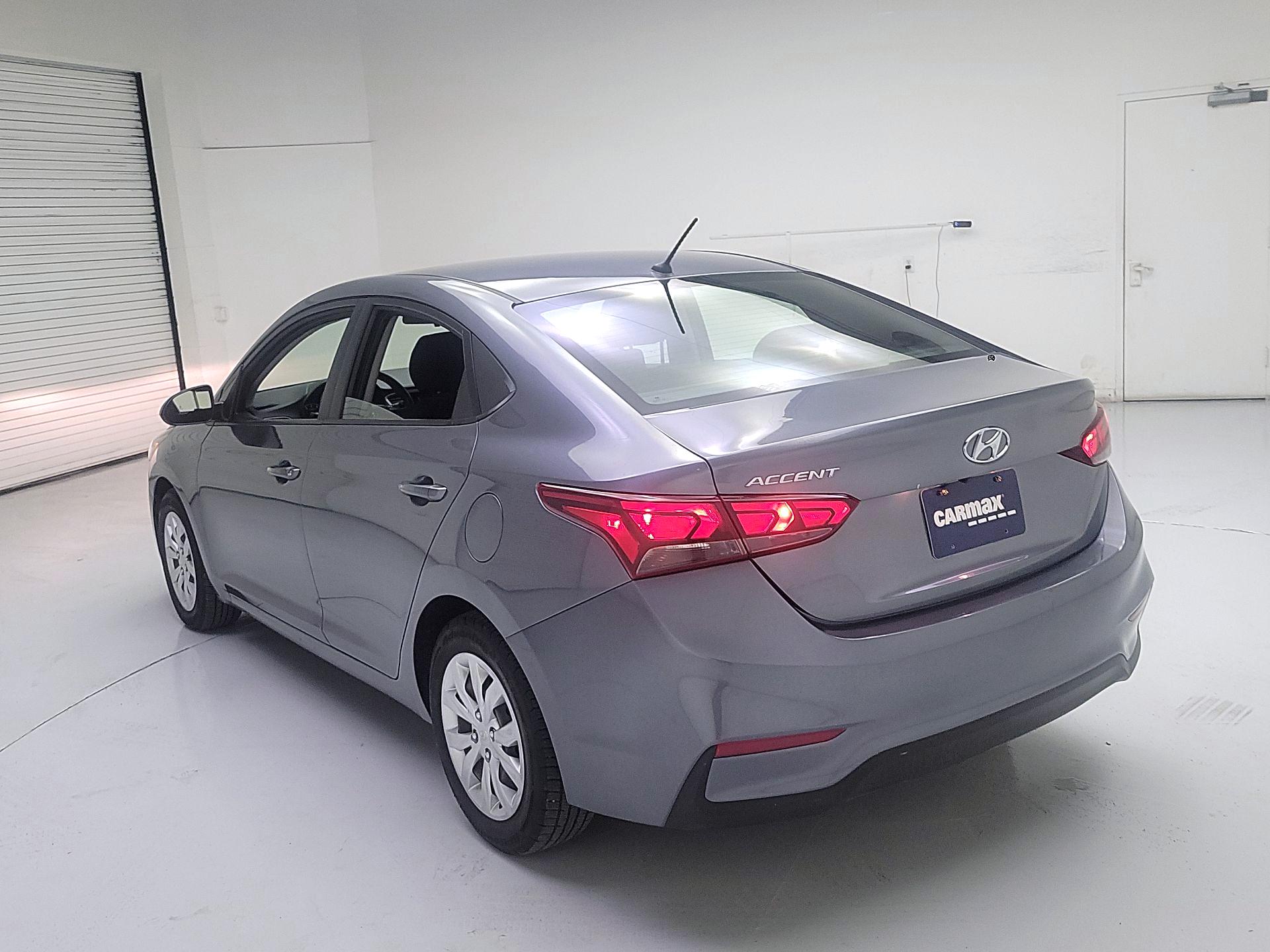 Thumbnail: 2018 Hyundai Accent - 7