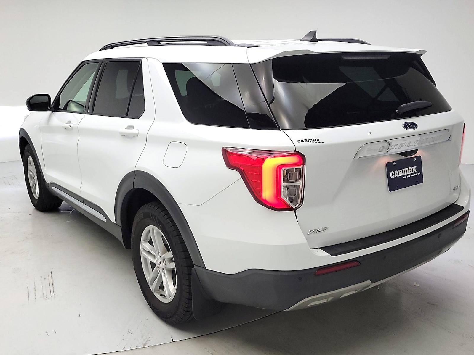 2021 Ford Explorer XLT - Photo 7