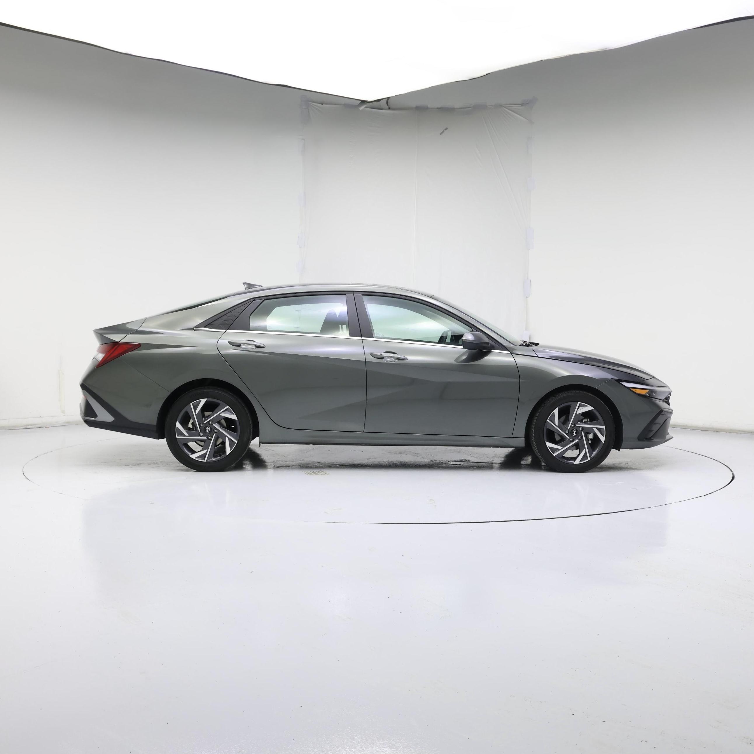 Thumbnail: 2025 Hyundai Elantra - 7