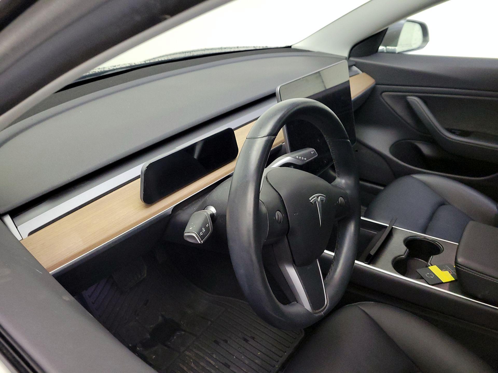 Thumbnail: 2019 Tesla Model 3 - 9